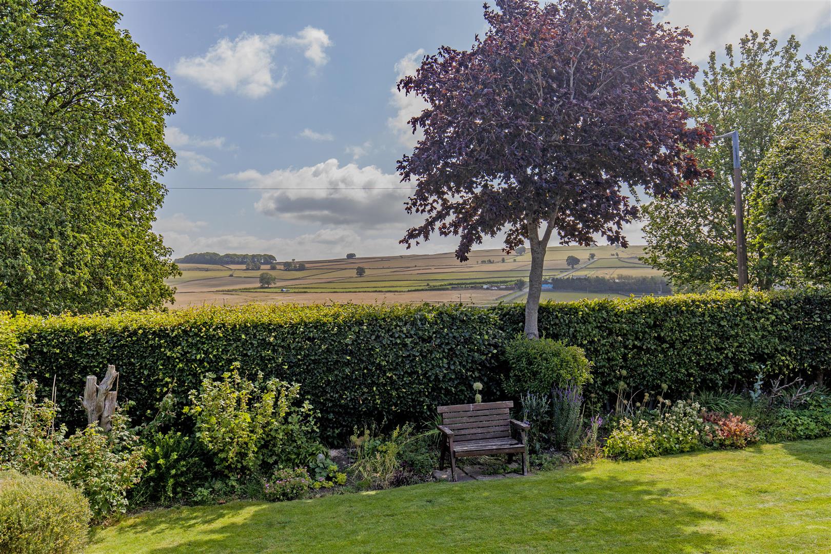 Douglas Lodge, Wardlow, Buxton, Derbyshire, SK17 8RP