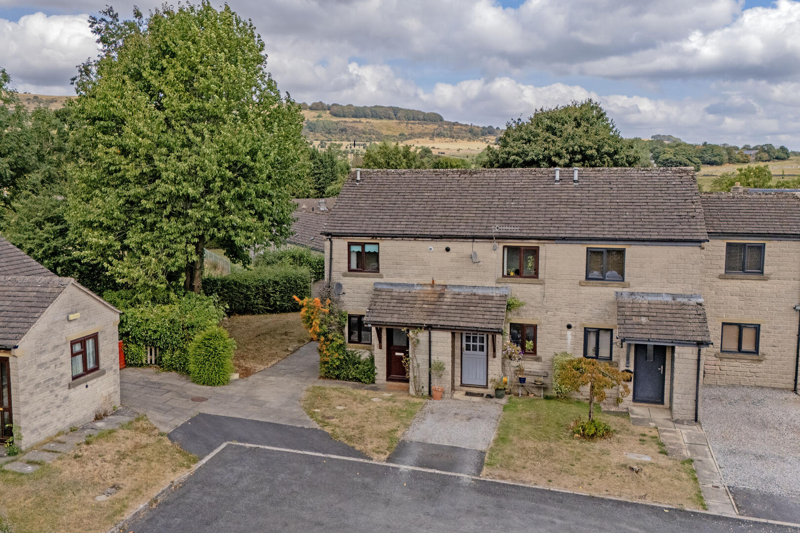 15, The Meadows, Grisedale Road, Great Longstone, DE45 1TP