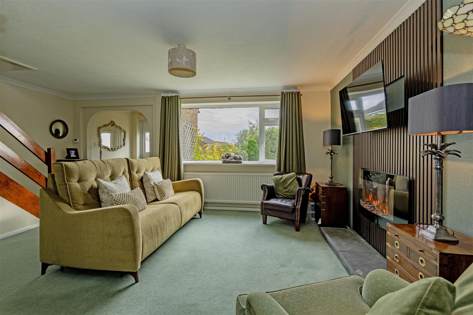 11, Moorfield, Matlock, DE4 3HF