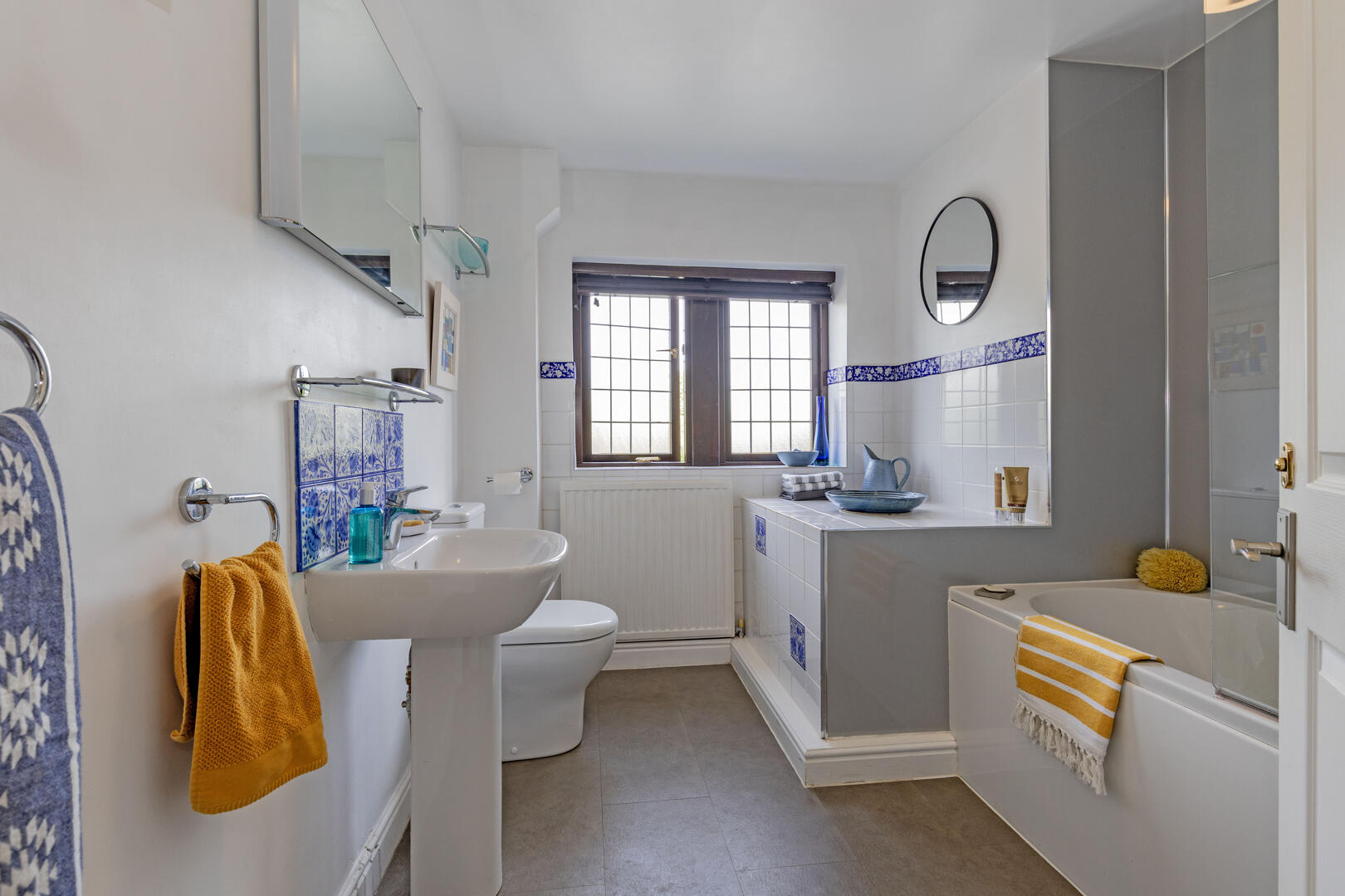 Snowberry House, Moor Lane, Youlgrave, DE45 1US