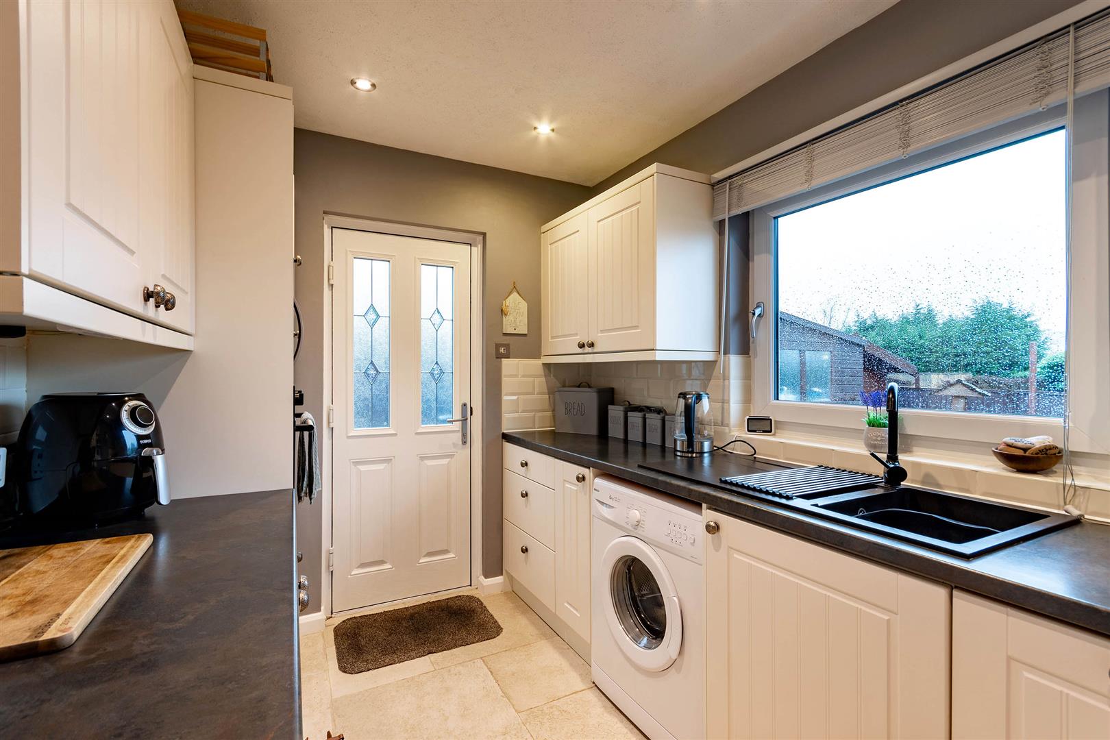 6, Hawksley Drive, Darley Dale, DE4 2HL