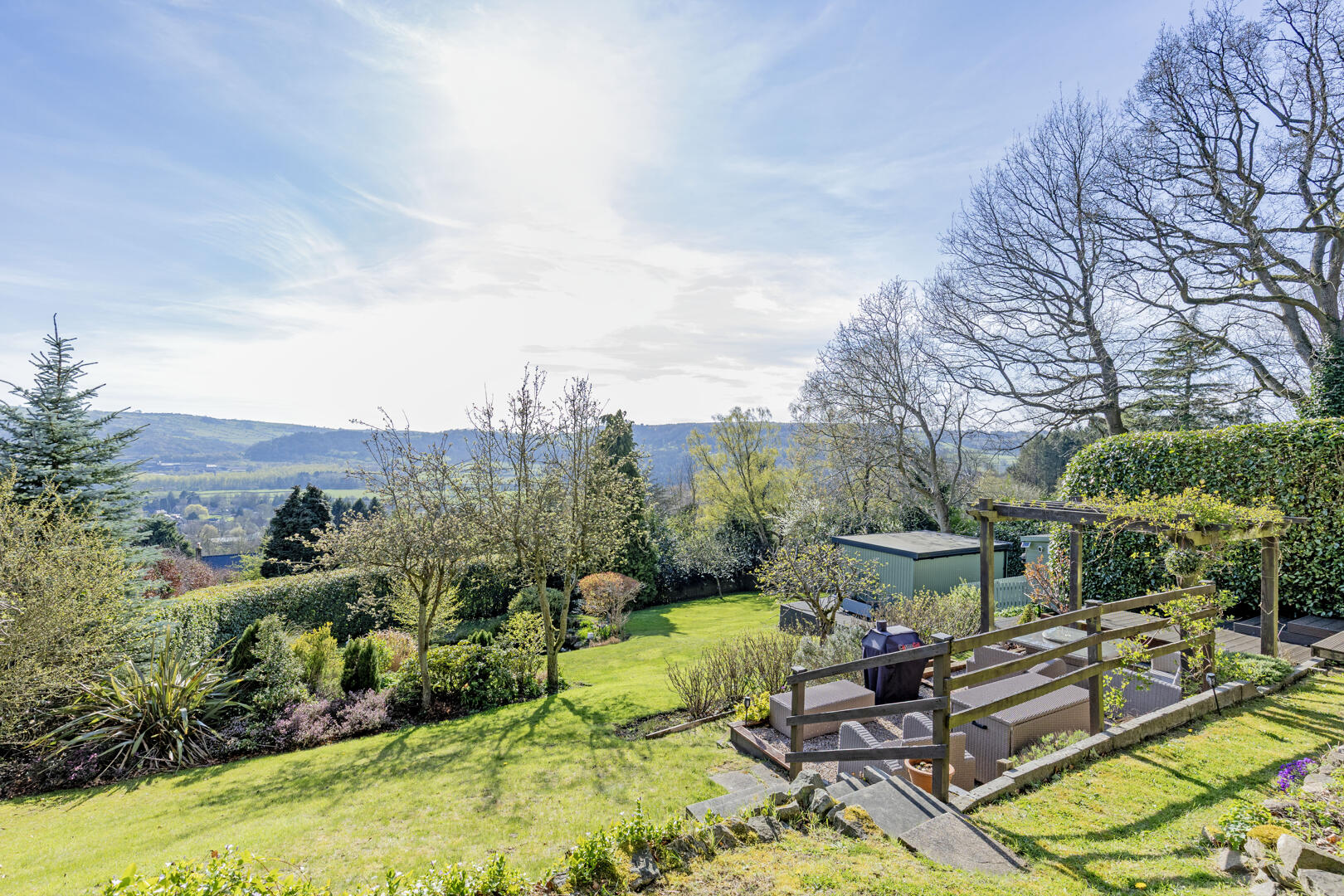 Hill Crest, Bent Lane, Darley Dale, DE4 2HN