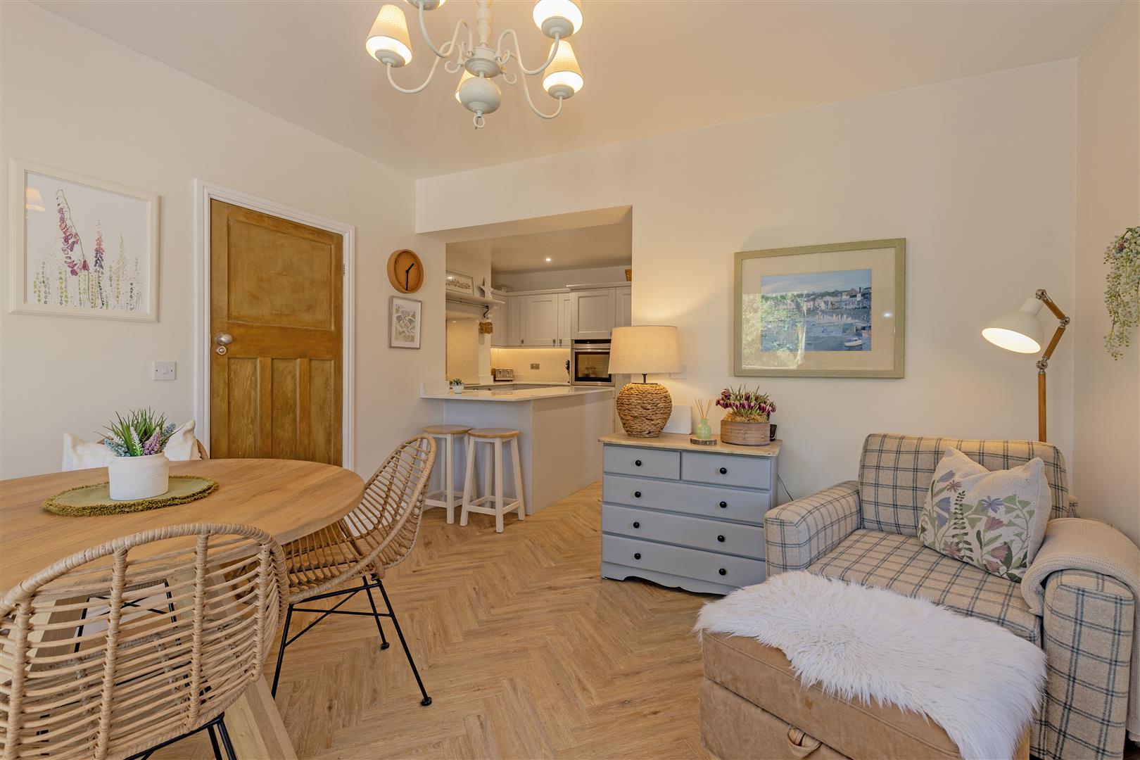 Clevedon, Main Road, Taddington, Buxton, SK17 9TR