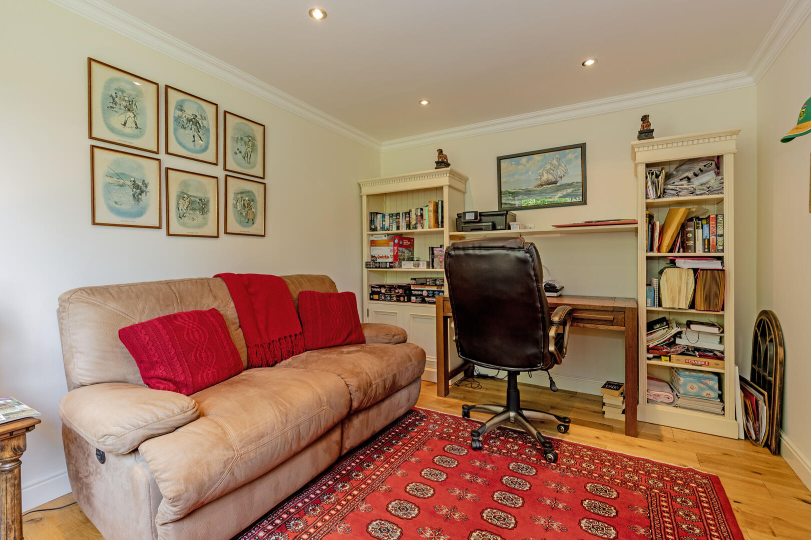 16, Catcliff Close, Bakewell, DE45 1AZ