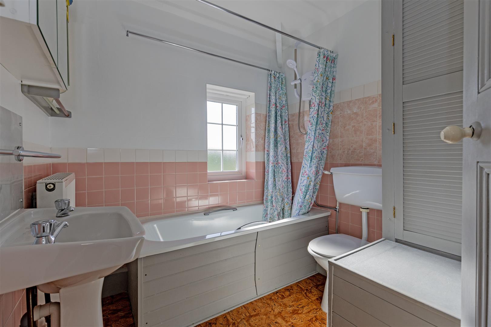 Ferndale, The Mires, Great Longstone, DE45 1TE