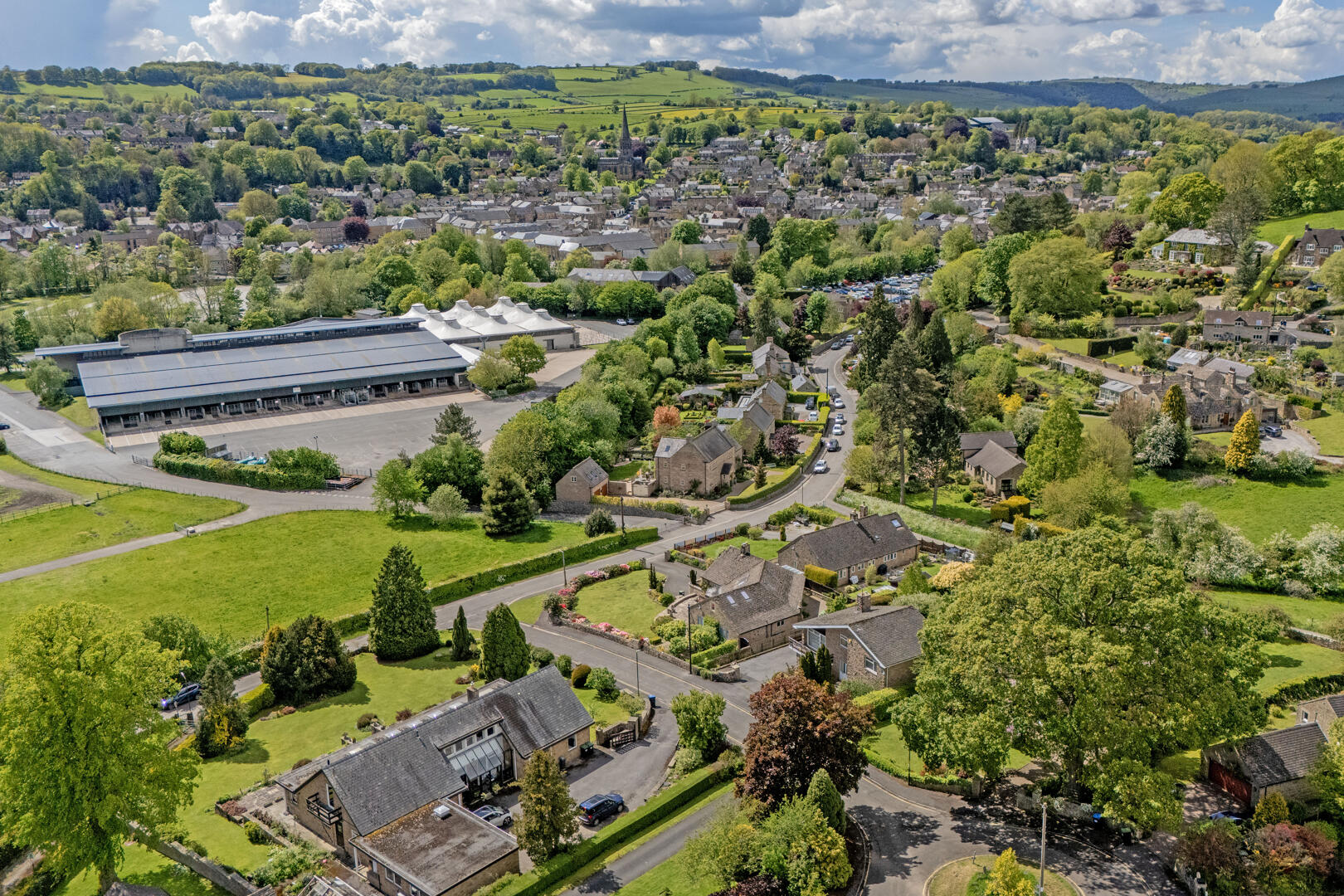 Low Wood, Coombs Road, Bakewell, DE45 1AQ