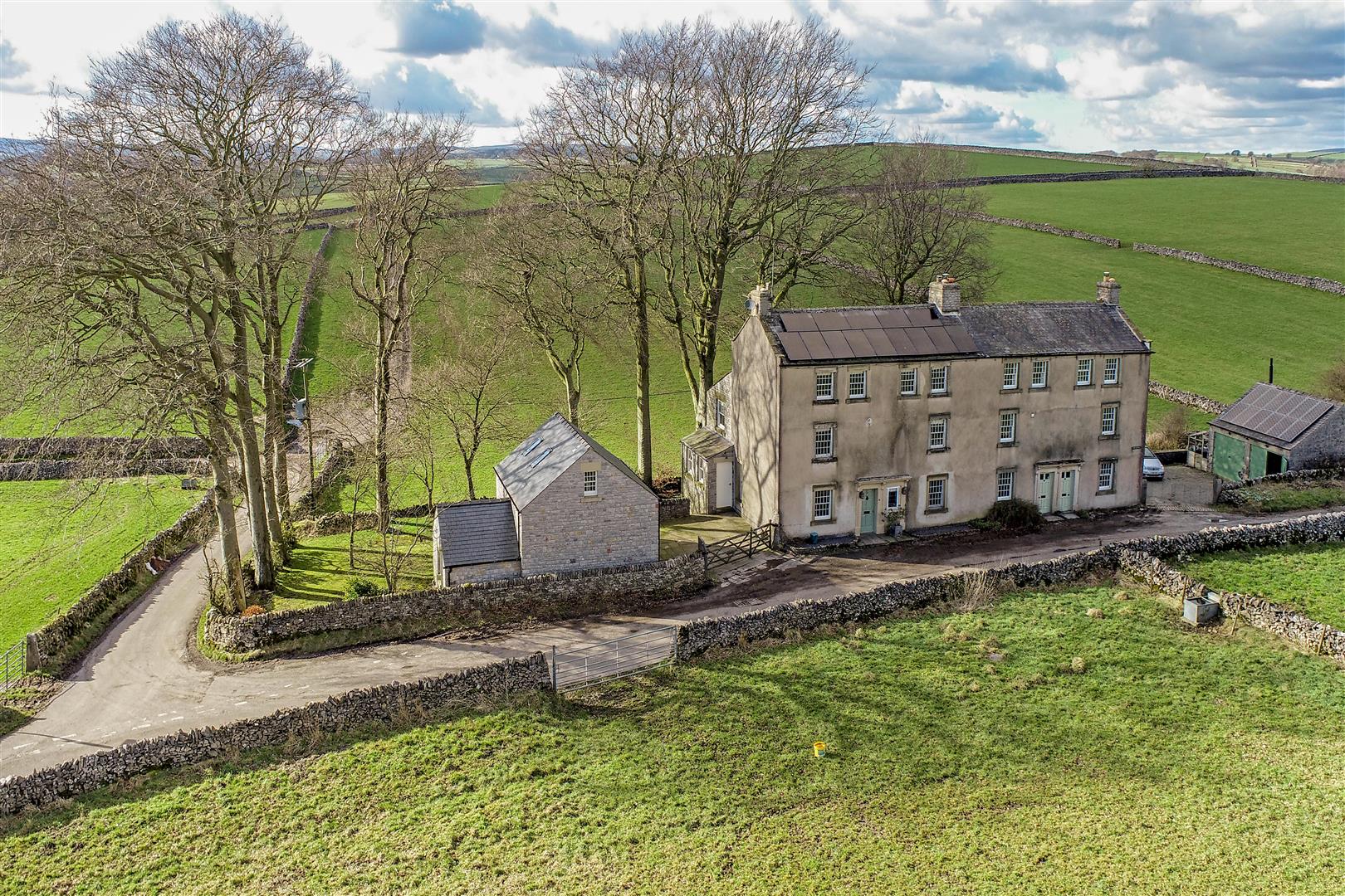 1, New Houses, Bottomhill Road, Cressbrook, SK17 8ST
