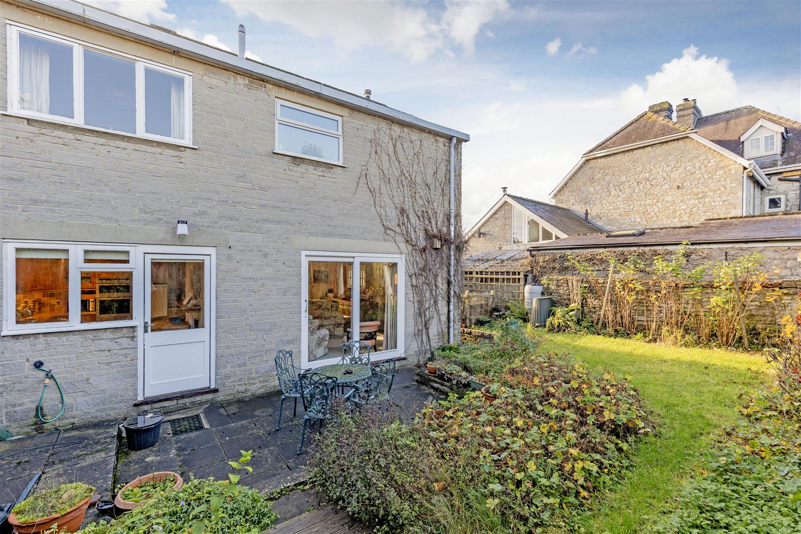West House, Glebe Avenue, Great Longstone, DE45 1TY