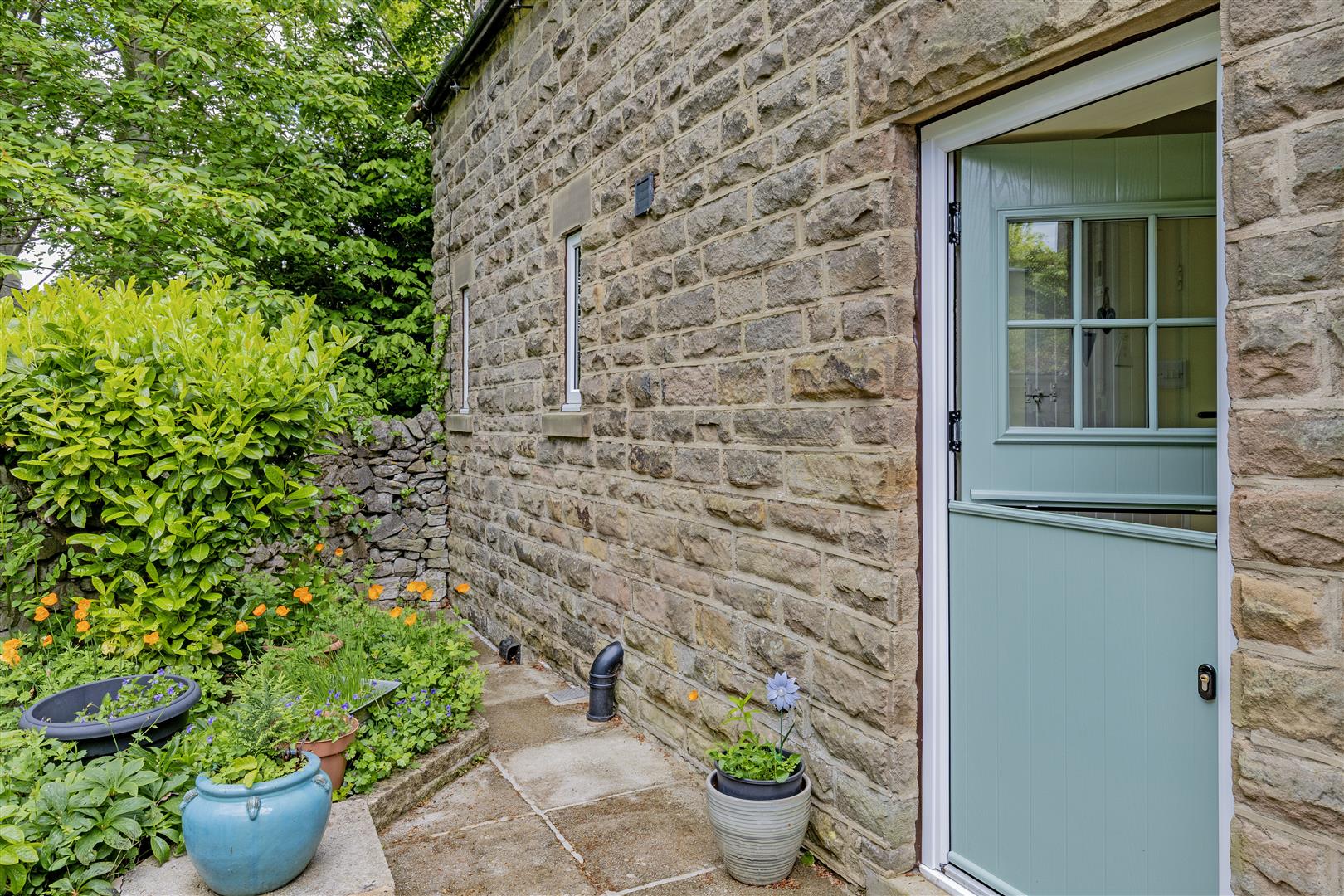 The Stables, Yeld Road, Bakewell, DE45 1FJ