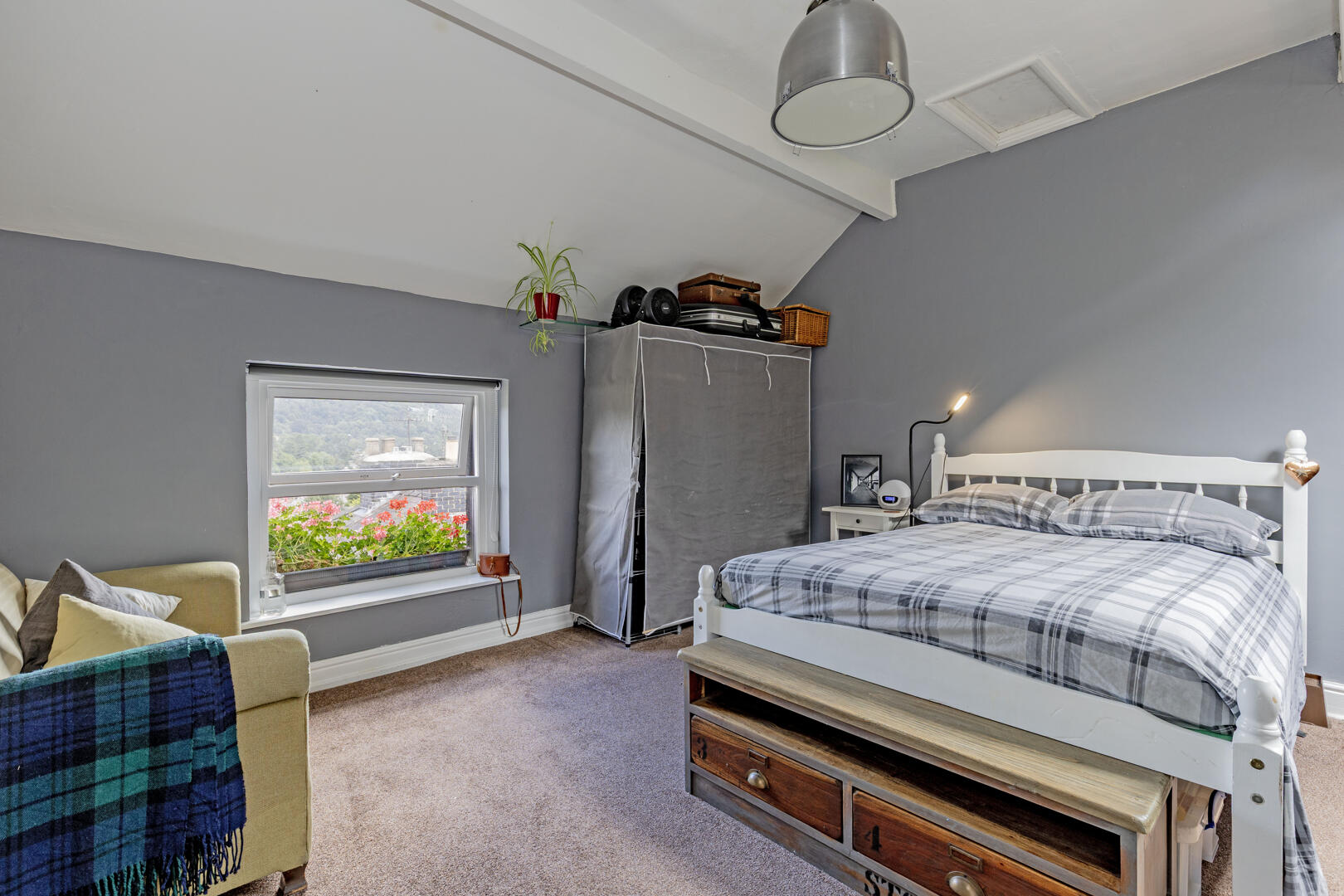 10, Rock Terrace, Bakewell, DE45 1DJ