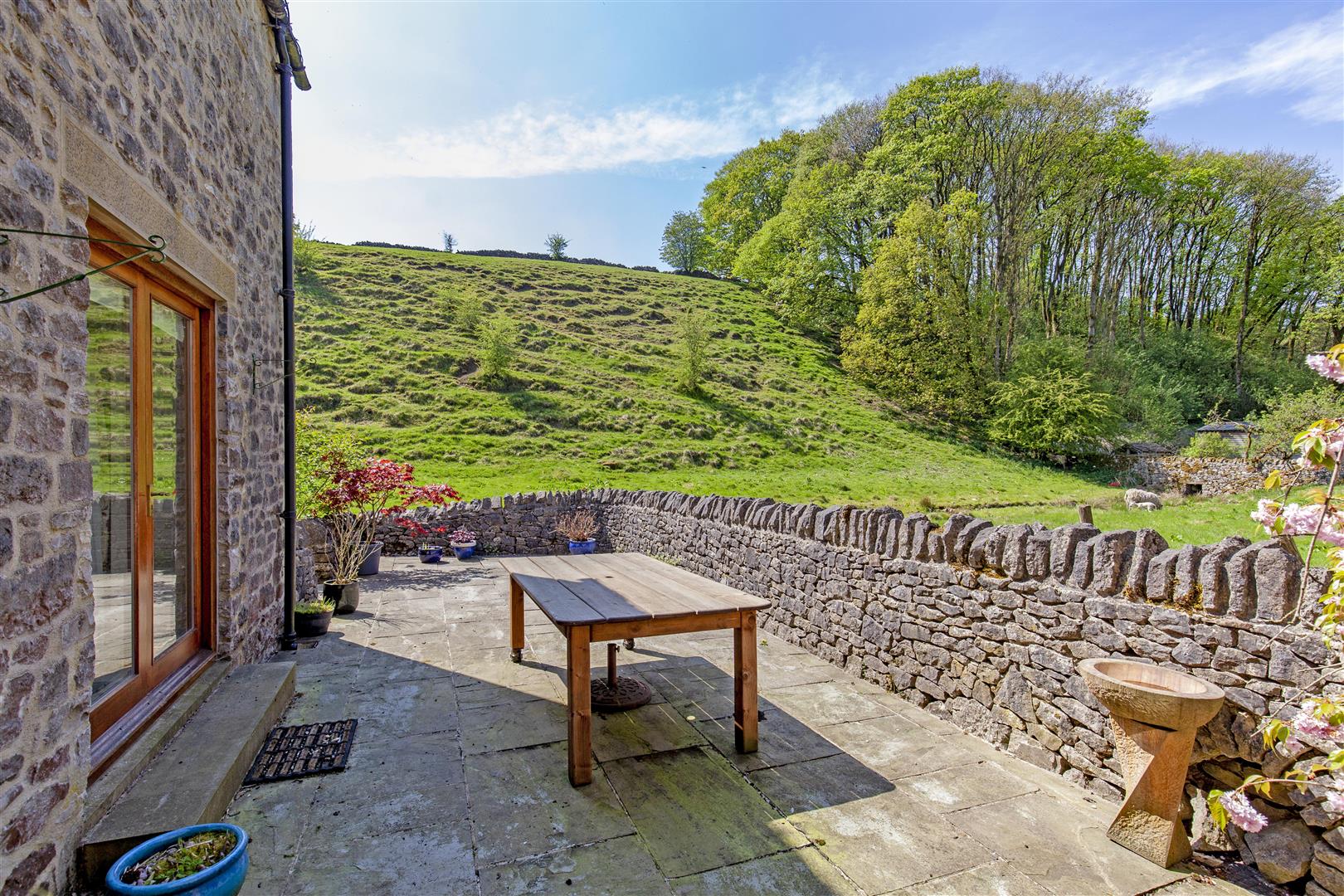 Brookside, Manchester Road, Tideswell, SK17 8LL