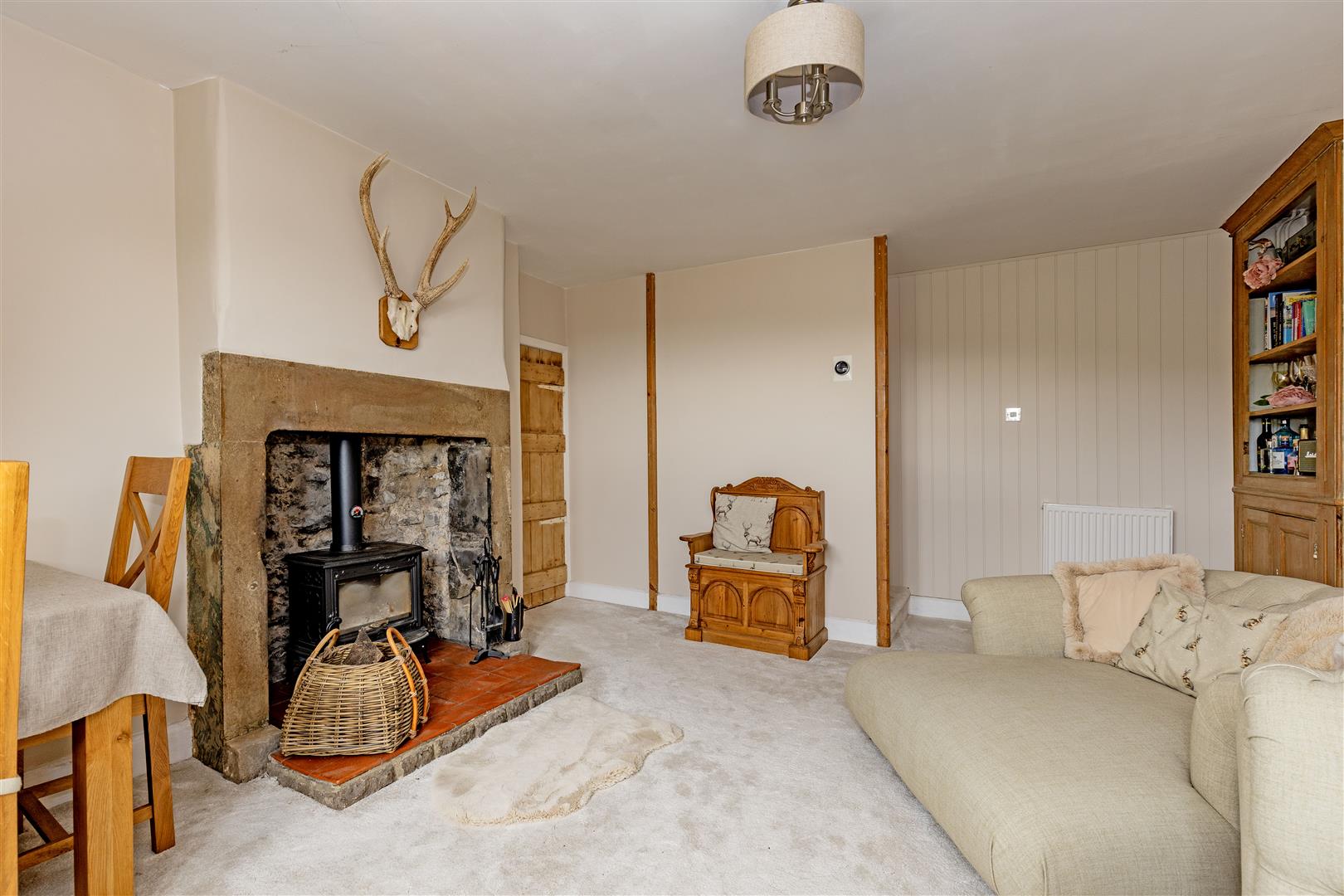 46, Middle Row, Cressbrook, Buxton, Derbyshire, SK17 8SX