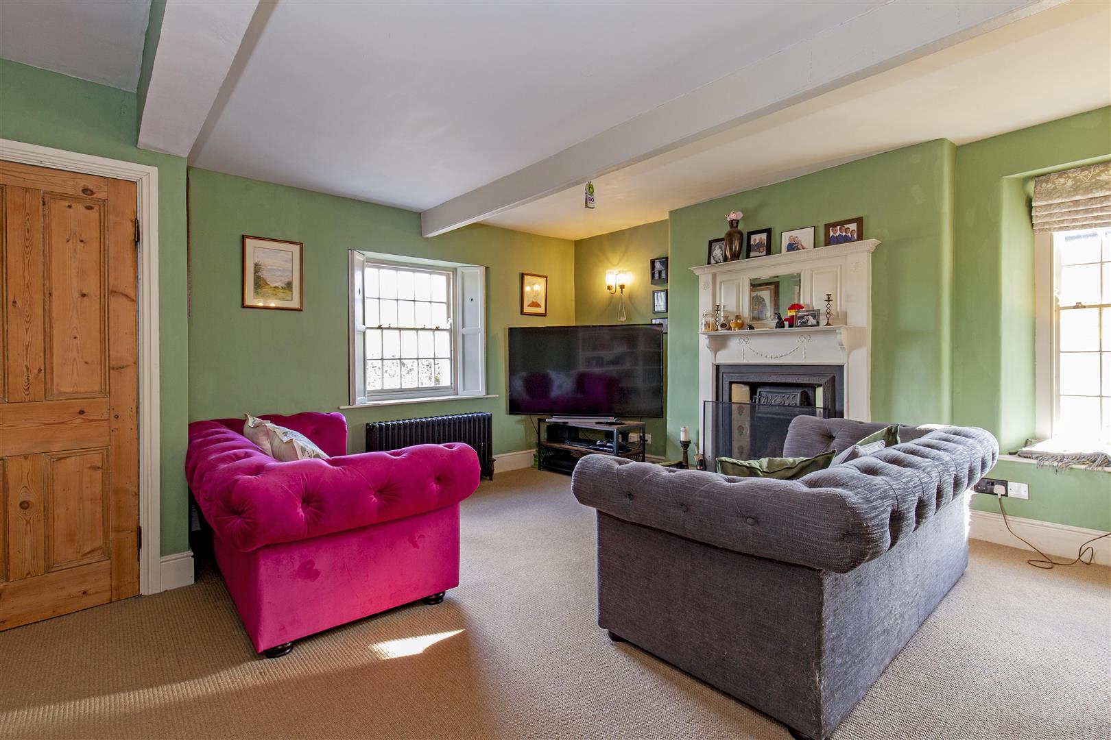 1, New Houses, Bottomhill Road, Cressbrook, SK17 8ST