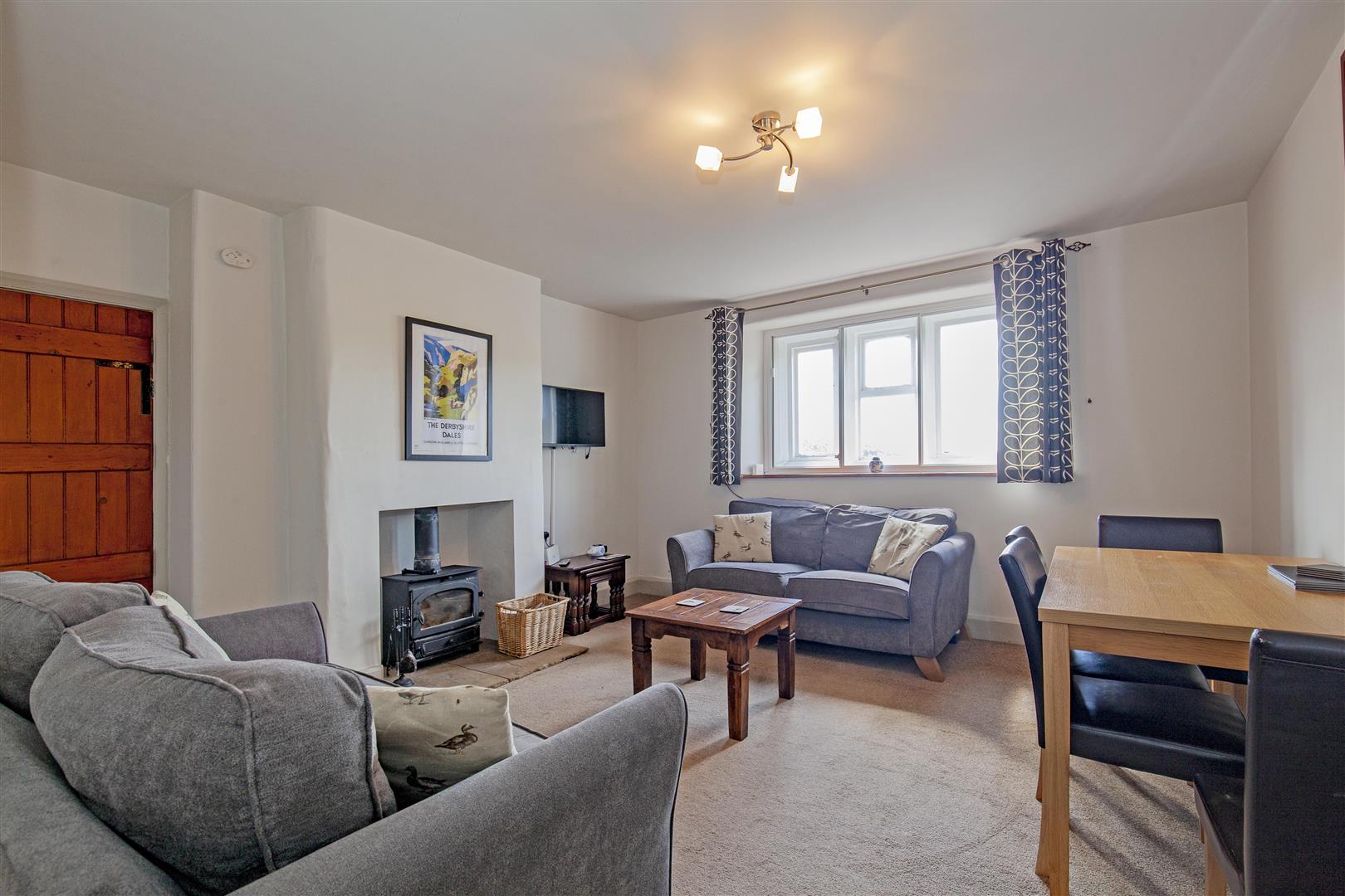 43, Middle Row, Cressbrook, Buxton, Derbyshire, SK17 8SX