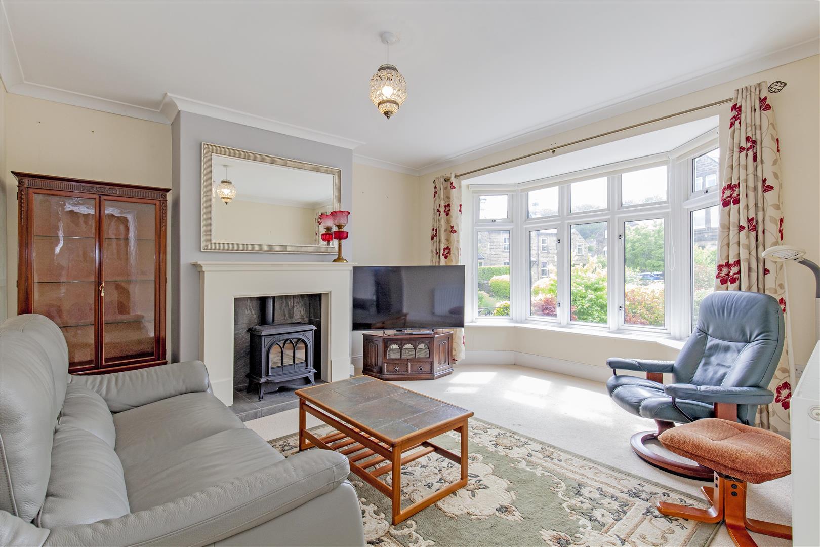 Marcroft, Haddon Road, Bakewell, DE45 1EP