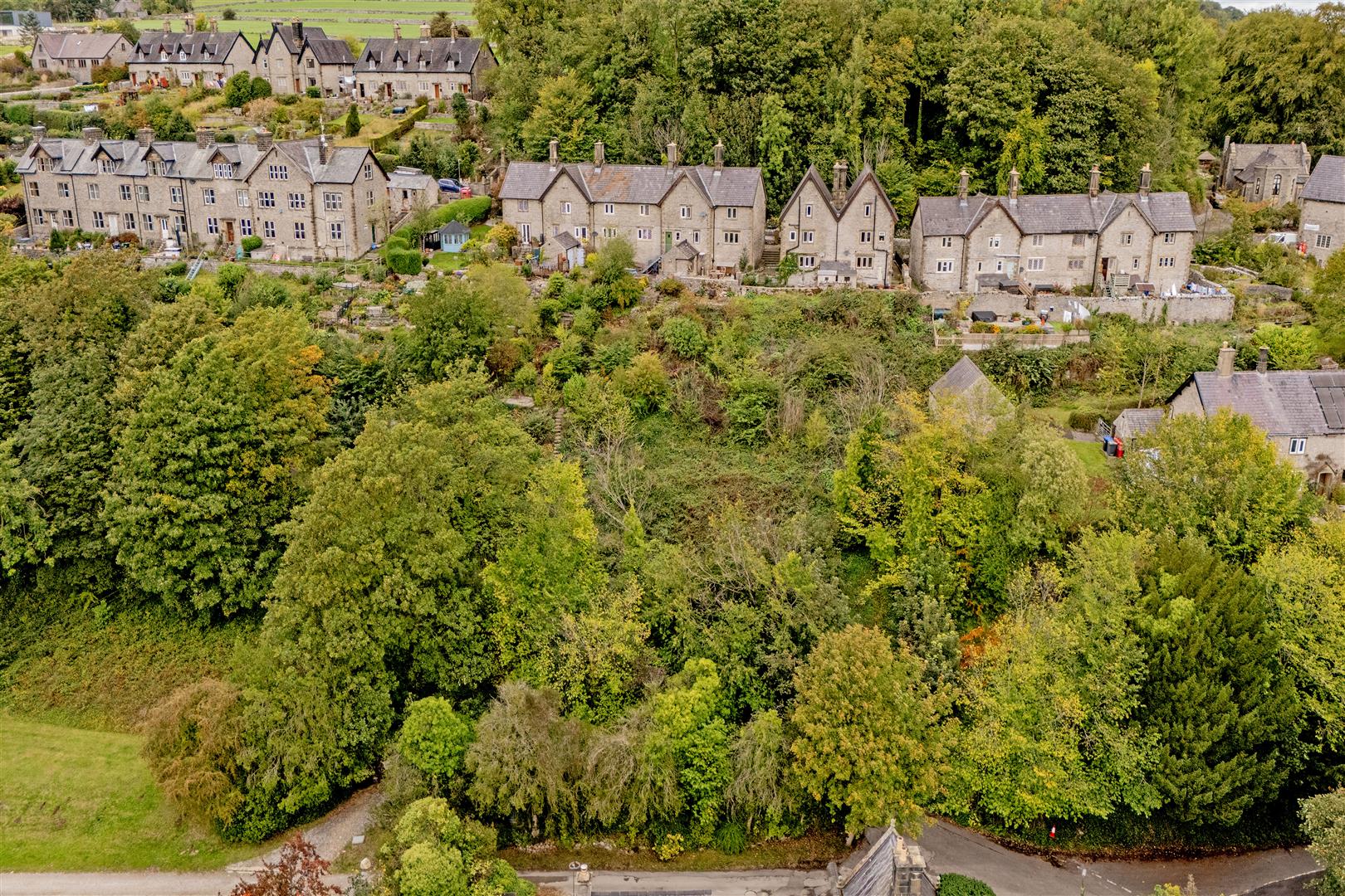 46, Middle Row, Cressbrook, Buxton, Derbyshire, SK17 8SX