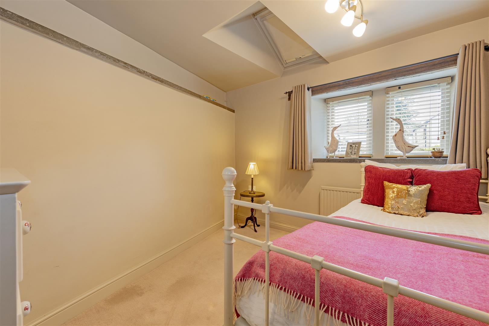 Little Batch, Watts Green, Ashford-In-The-Water, Bakewell, DE45 1QE
