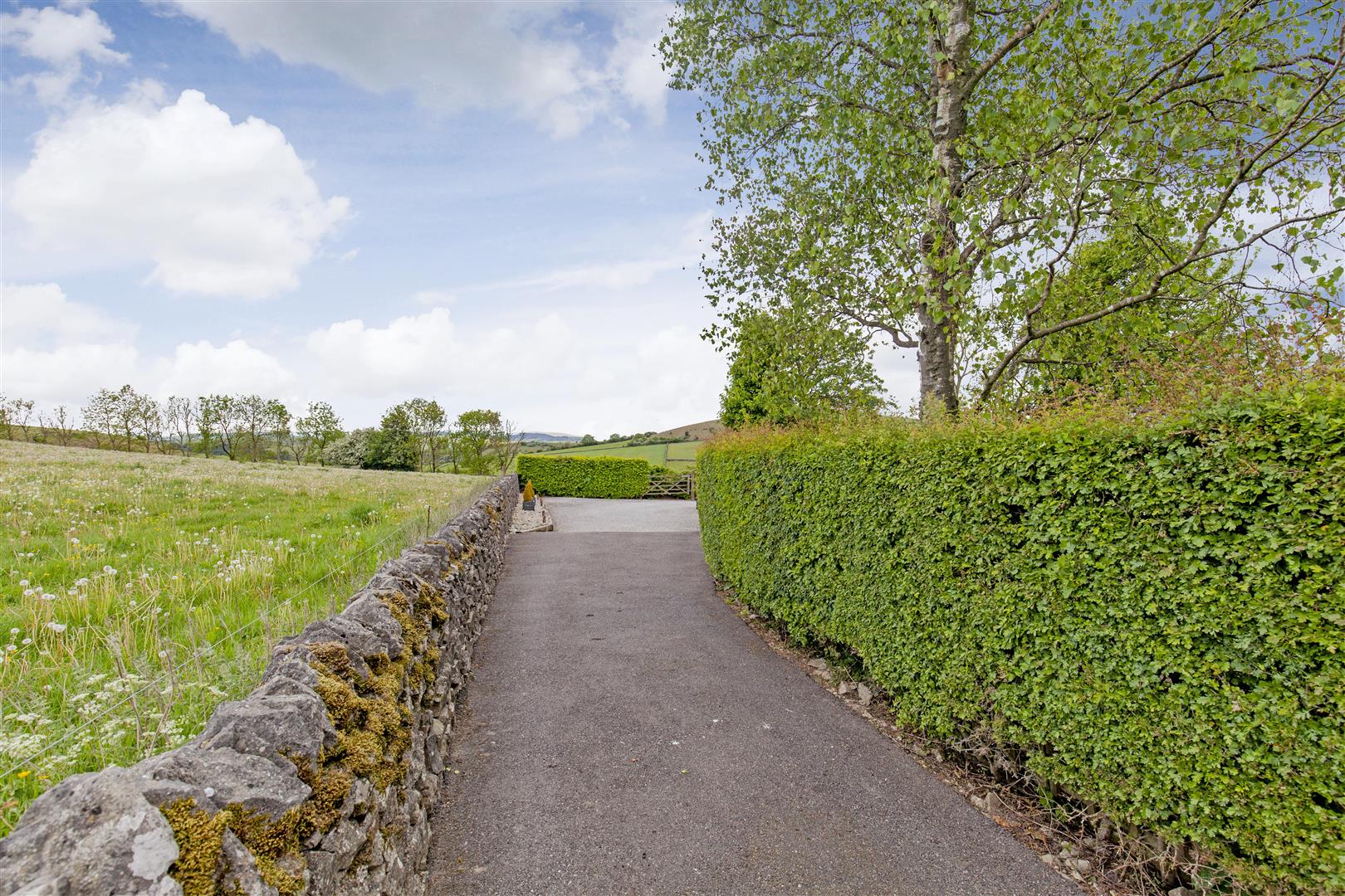 Bretton View, Wardlow, SK17 8RP