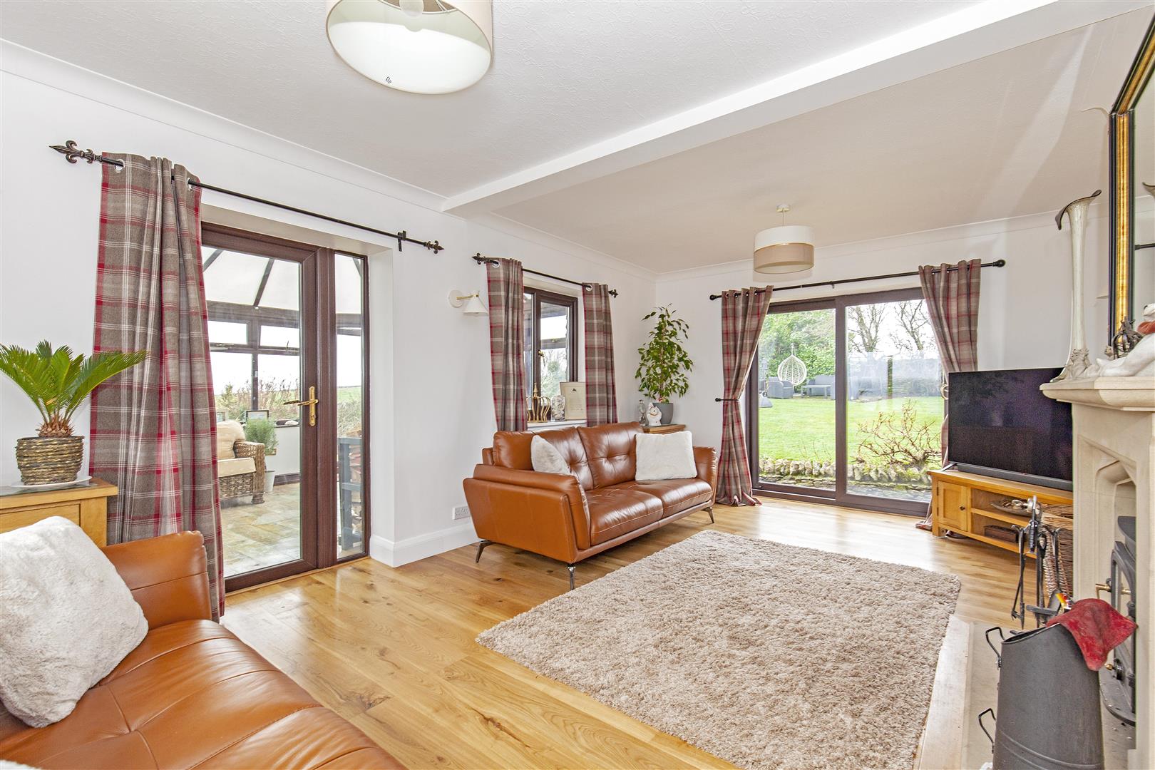 Bank Farm House, Tideswell, SK17 8RB