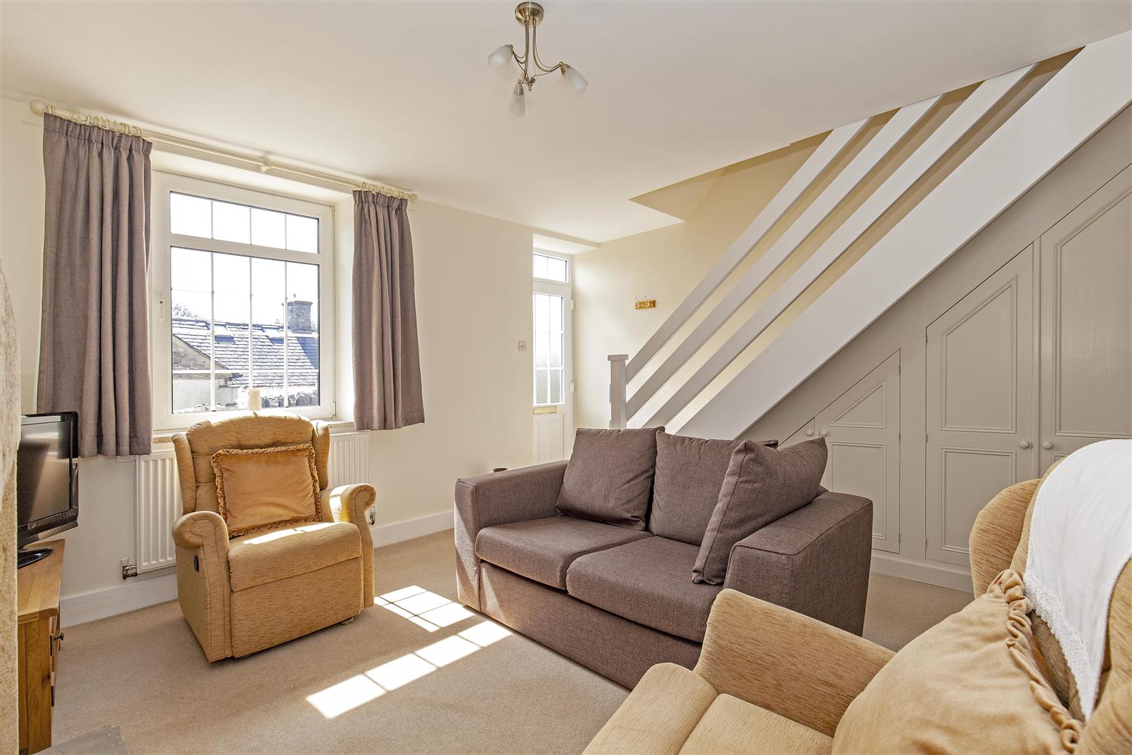 4, Alma Road, Tideswell, SK17 8ND