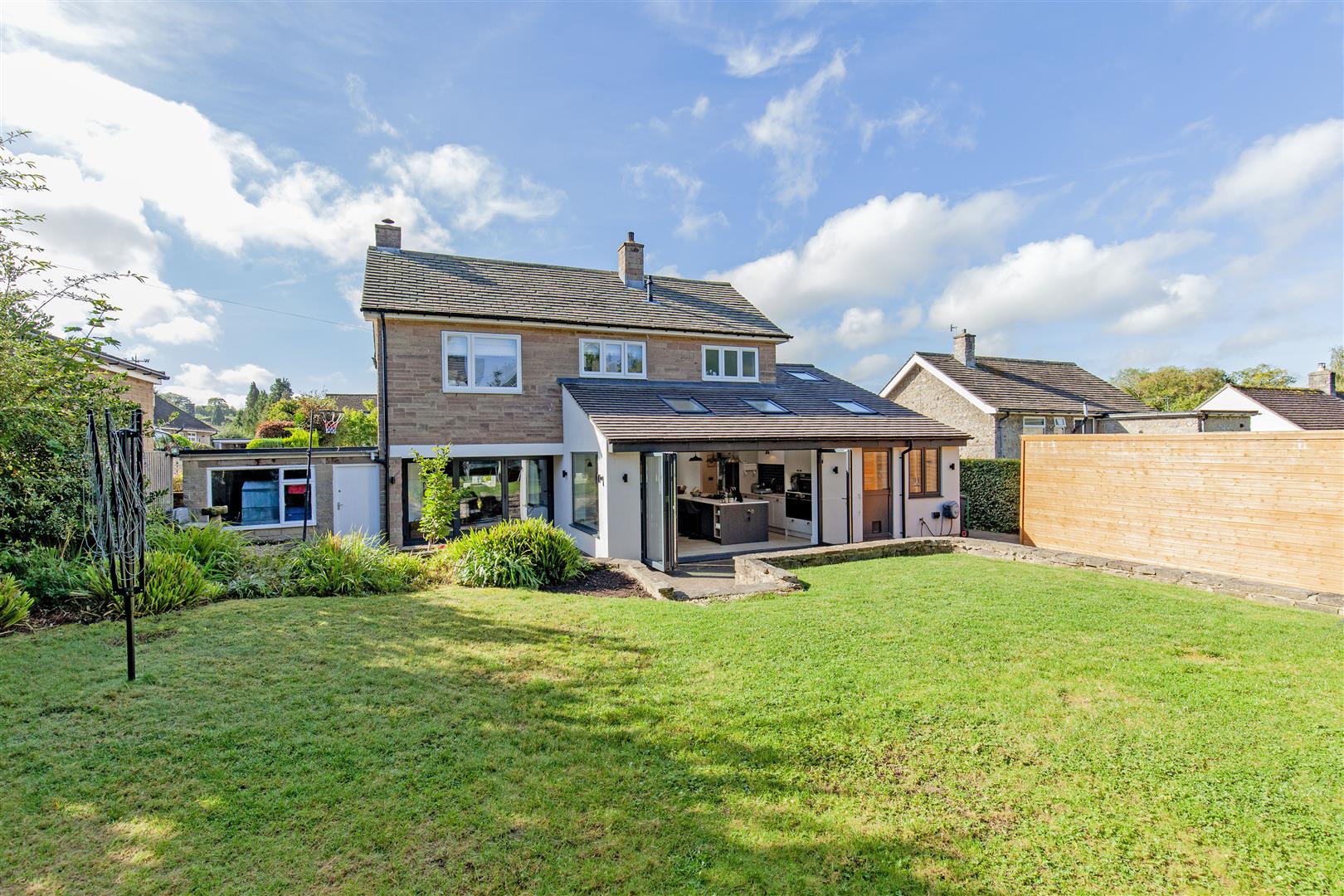 7, Aldern Way, Bakewell, Derbyshire, DE45 1AJ
