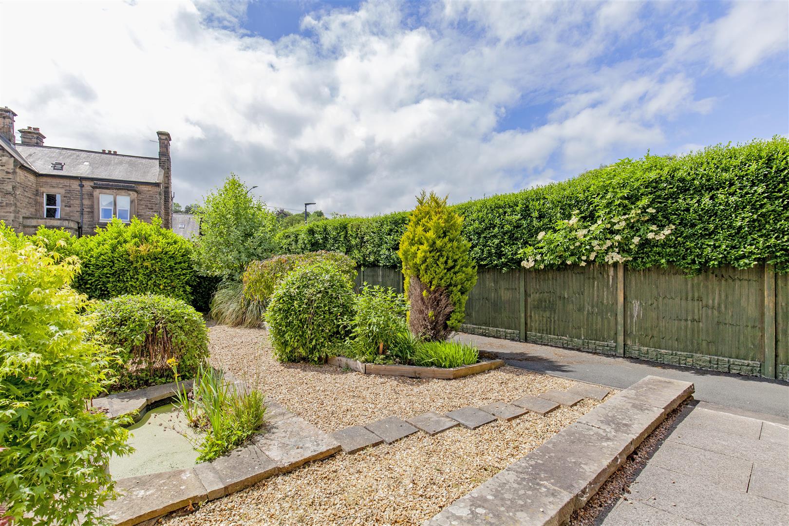 Marcroft, Haddon Road, Bakewell, DE45 1EP