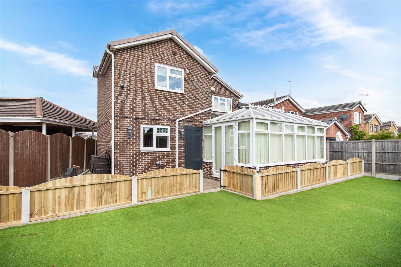 53, Holyrood Rise, Bramley, Rotherham, S66 3QB