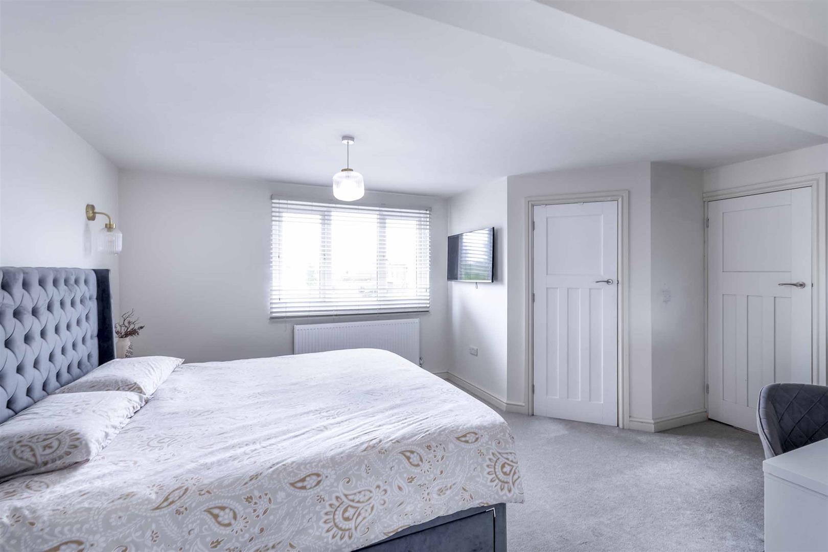 Thornfield, Lings Lane, Wickersley, Rotherham, S66 1JP