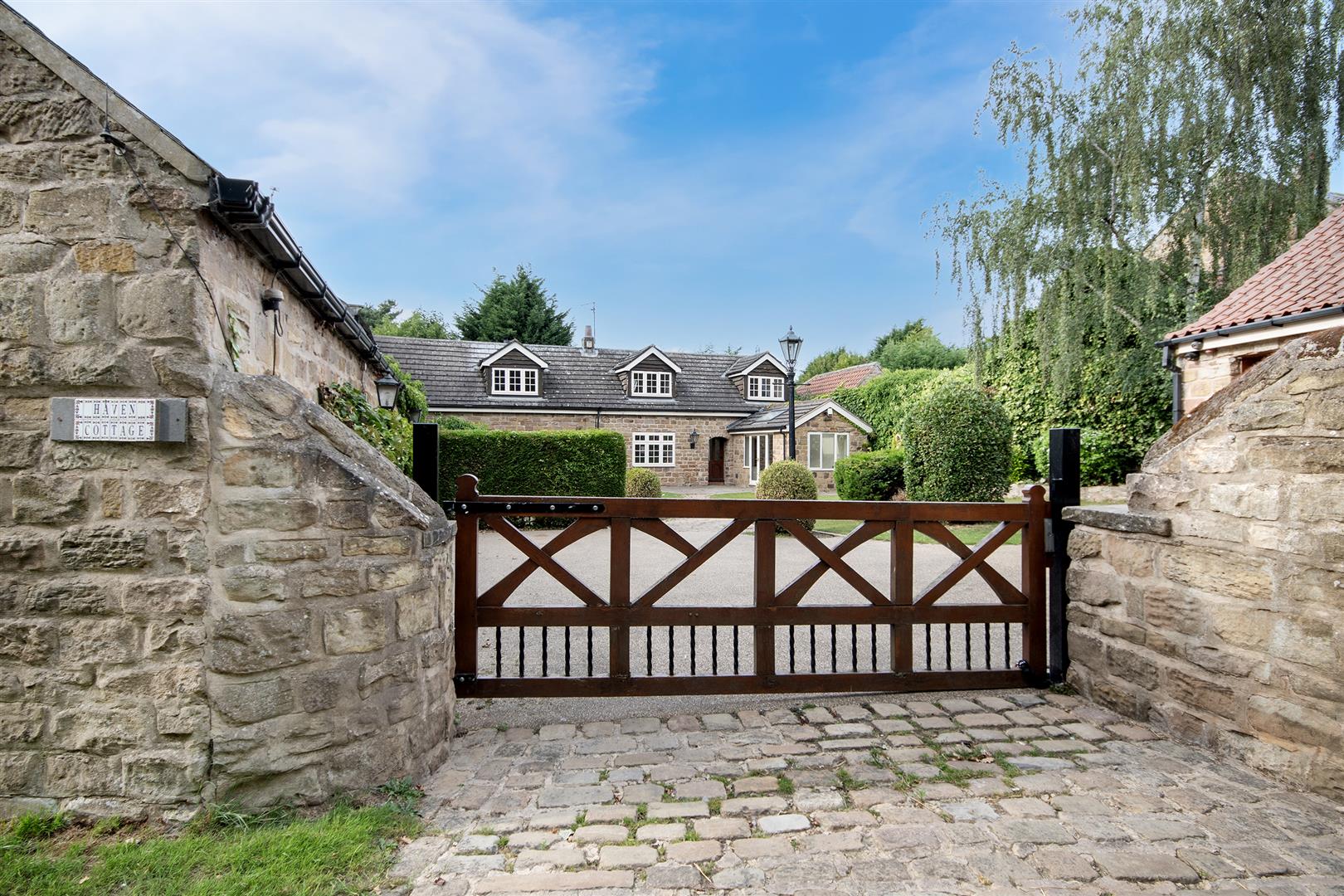 Haven Cottage, Morthen Hall Lane, Morthen, Rotherham, S66 9JL