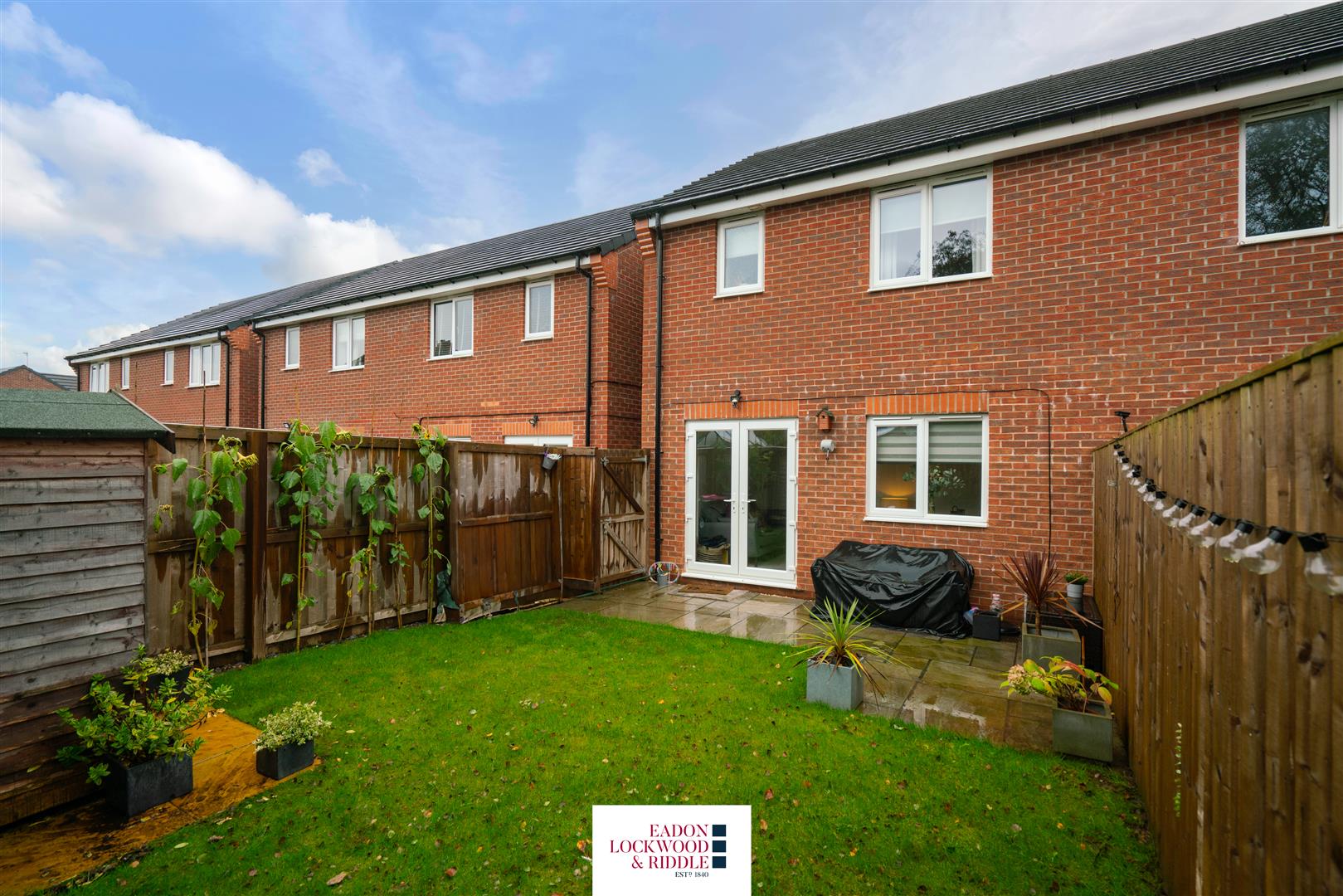 10, Cutlers Walk, Wickersley, Rotherham, S66 1BT