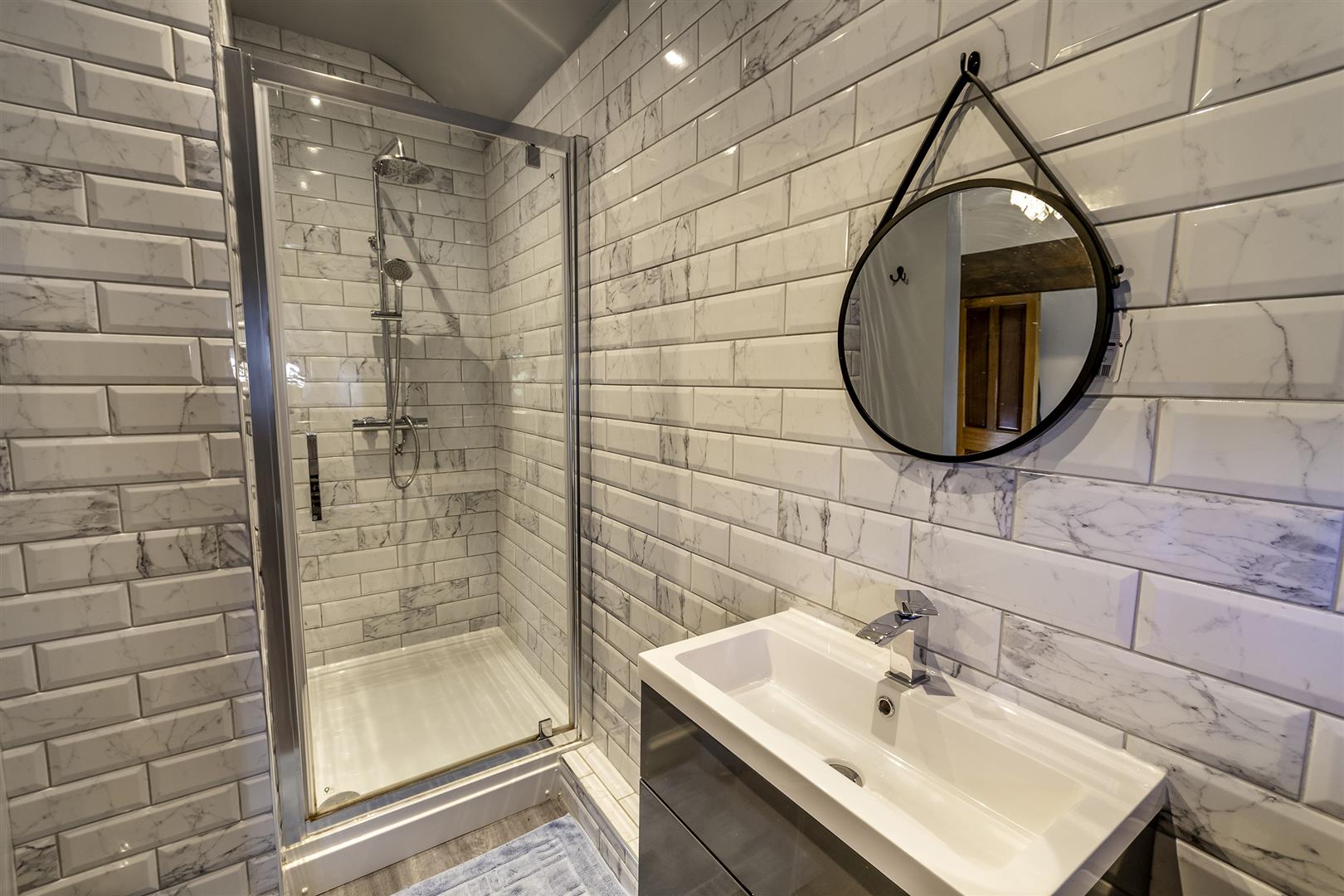 The Coach House, Doncaster Road, Hooton Roberts, Rotherham, S65 4PF
