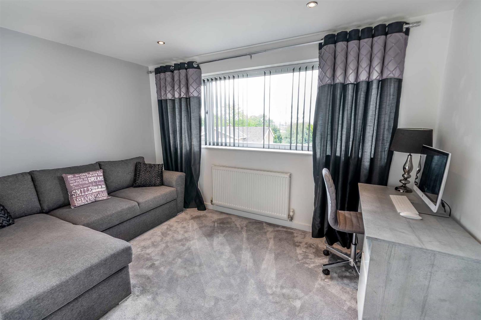 12, Middle Drive, Moorgate, S60 3DJ