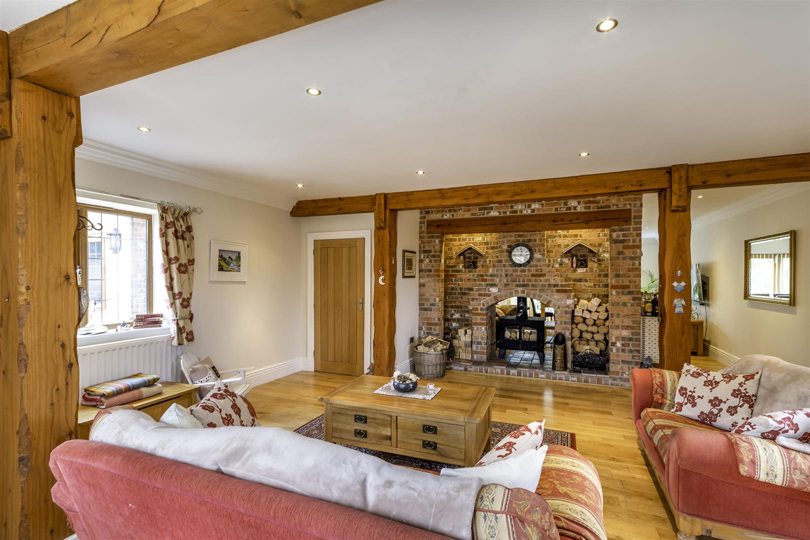 Wayside, Woodall Lane, Harthill, S26 7YQ