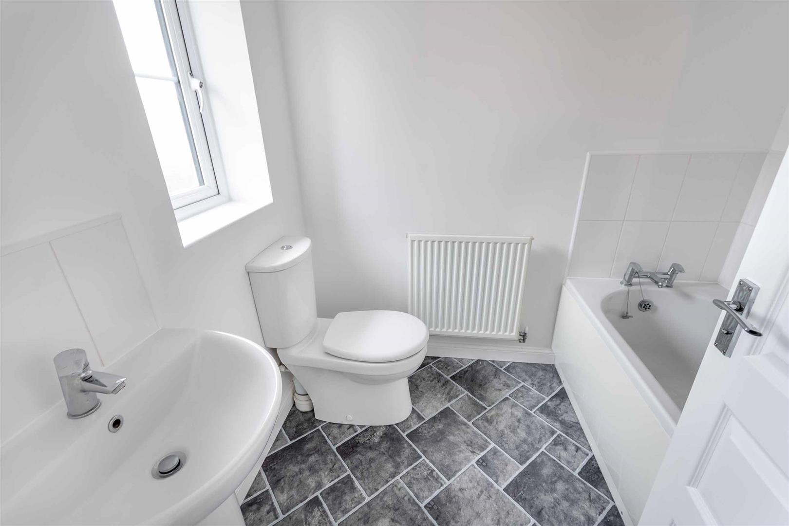 41, Field View, Brinsworth, Rotherham, S60 5DG