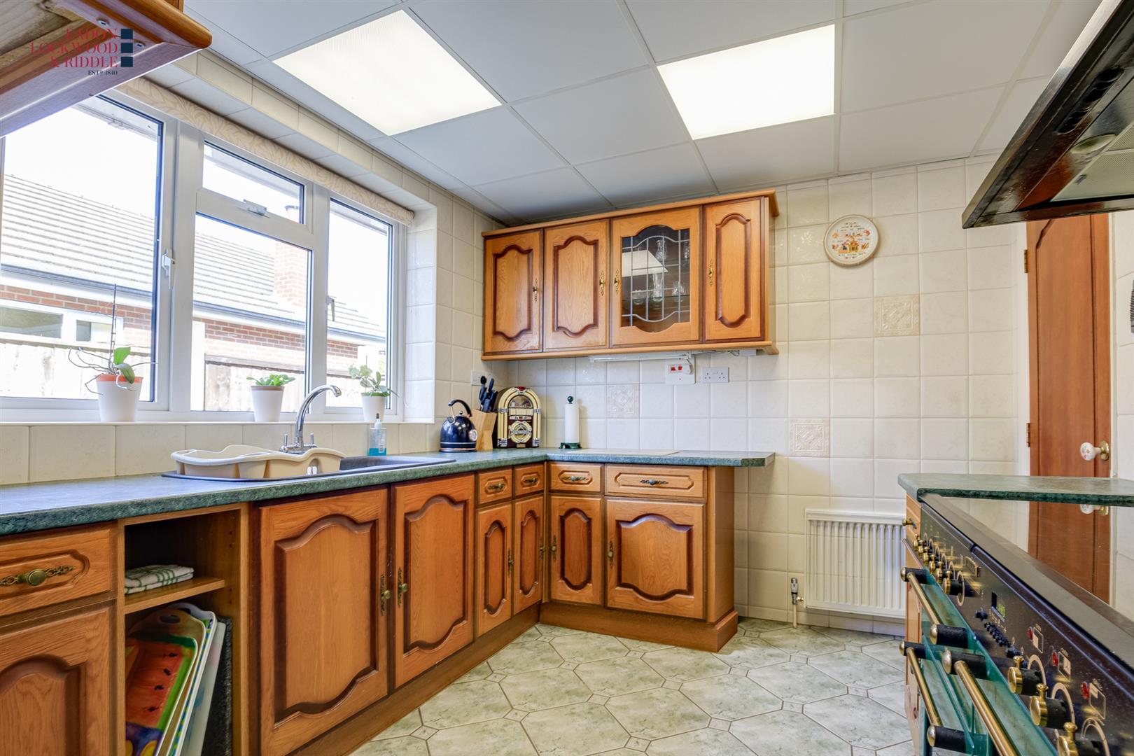 49, Stag Crescent, Rotherham, S60 3NX