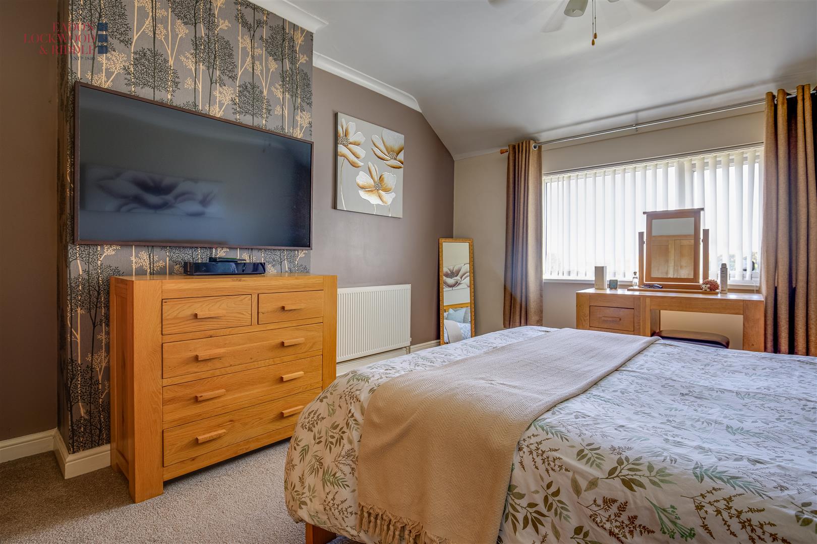 243, Rotherham Road, Maltby, Rotherham, S66 8LL