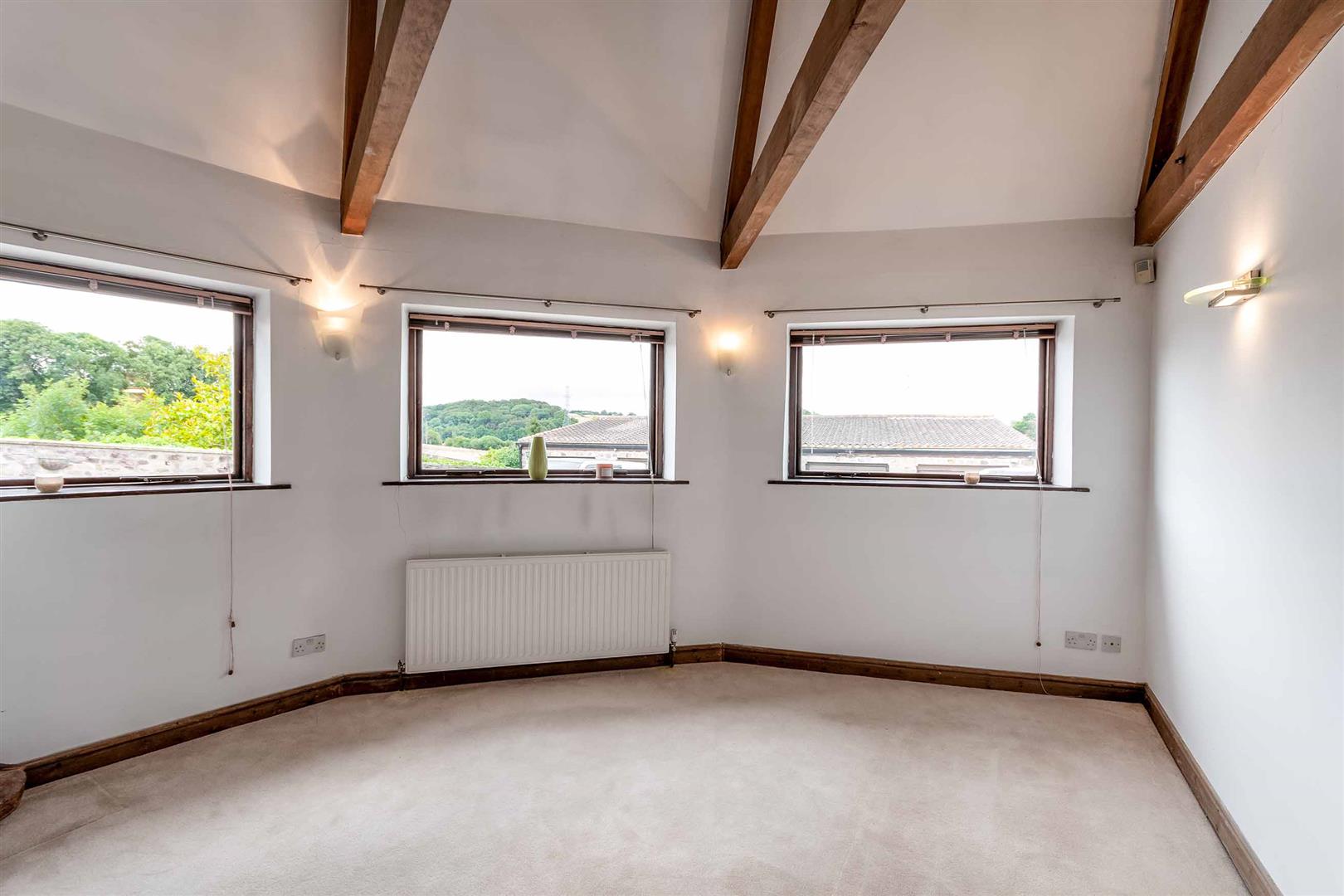 2, Holly Barn Fold, Hooton Roberts, Rotherham, S65 4PL
