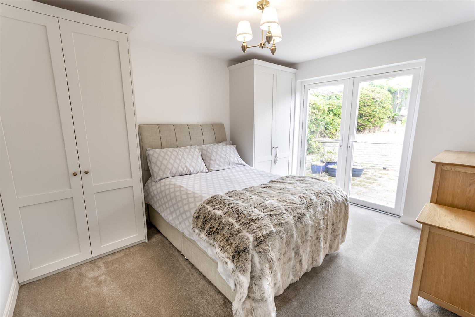 15, Moorhouse Close, Whiston, Rotherham, S60 4NN
