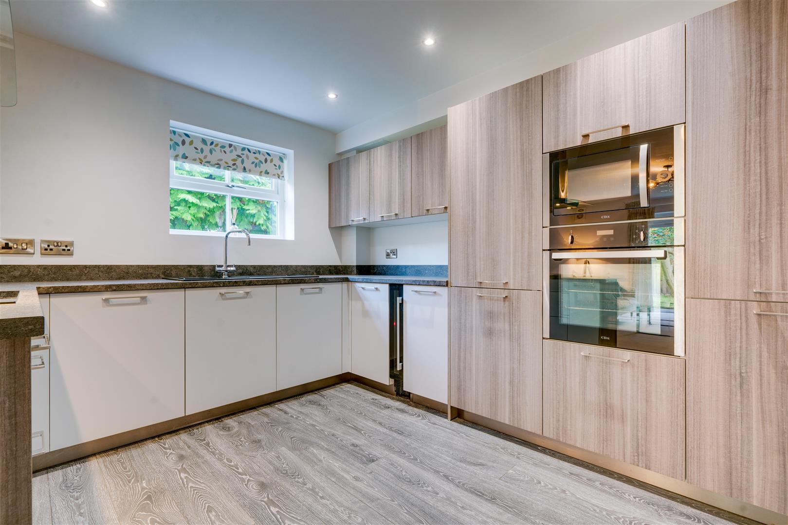 Apartment 8, Manor House, 181 Doncaster Road, Thrybergh, Rotherham, S65 4NS