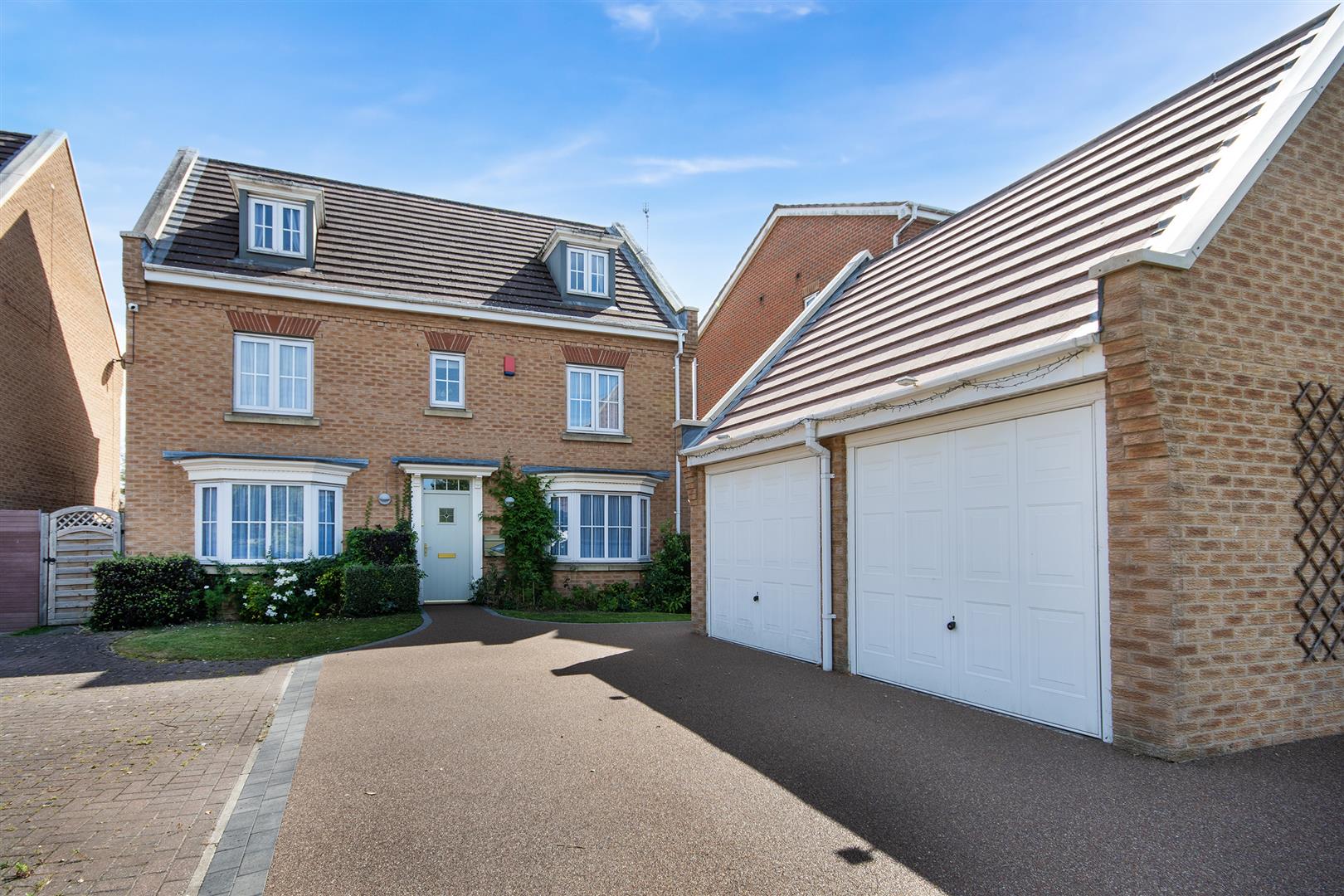 14, Elton Lane, Sunnyside, Rotherham, S66 3RU