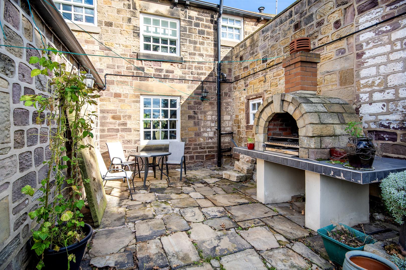 The Coach House, Doncaster Road, Hooton Roberts, Rotherham, S65 4PF