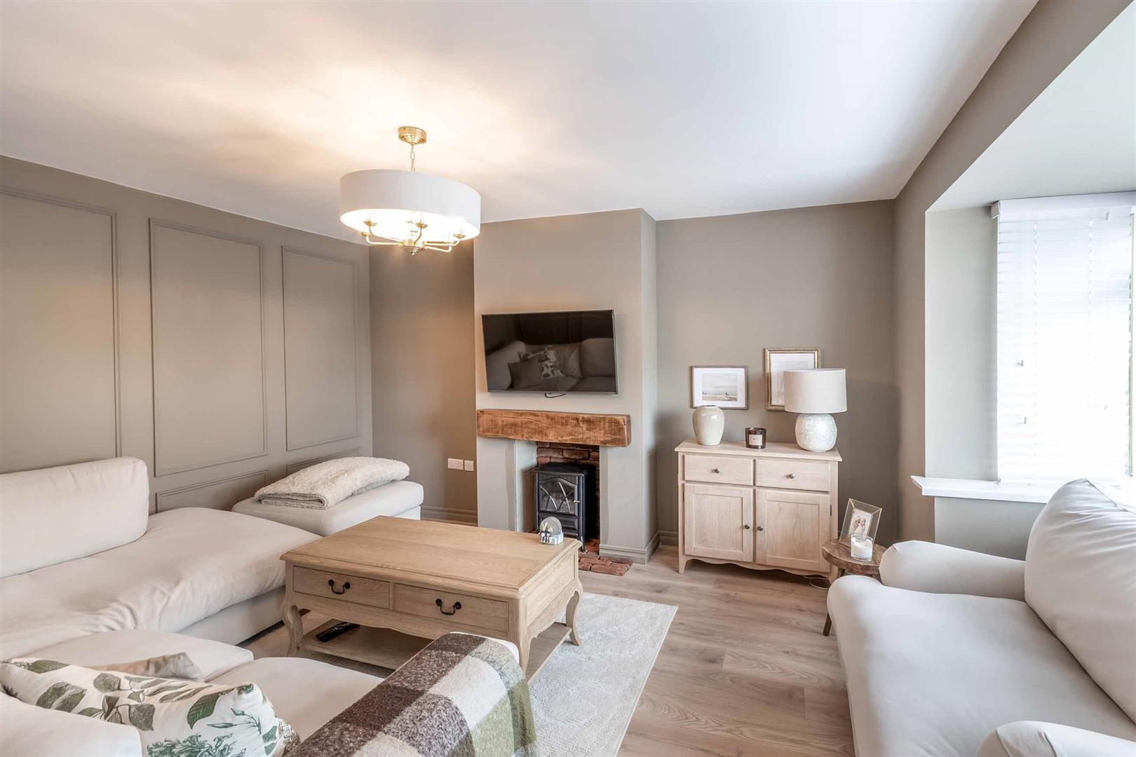 122, Bawtry Road, Bramley, Rotherham, S66 2UE
