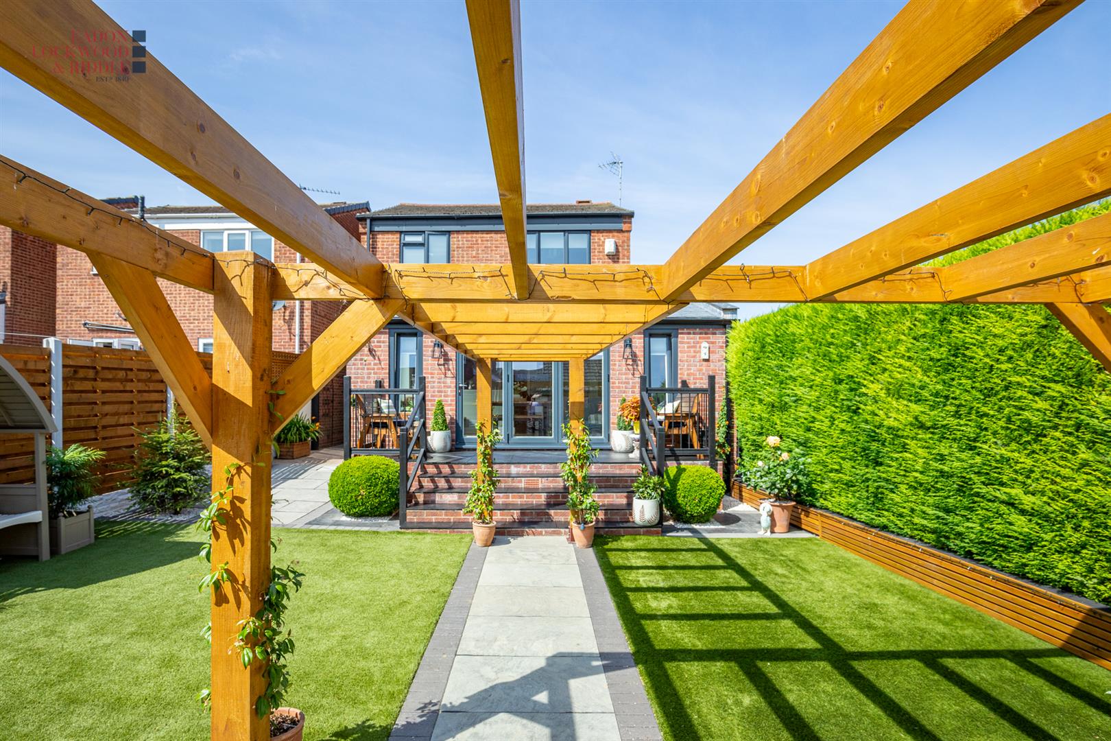 43, Upperfield Road, Maltby, Rotherham, S66 8BG