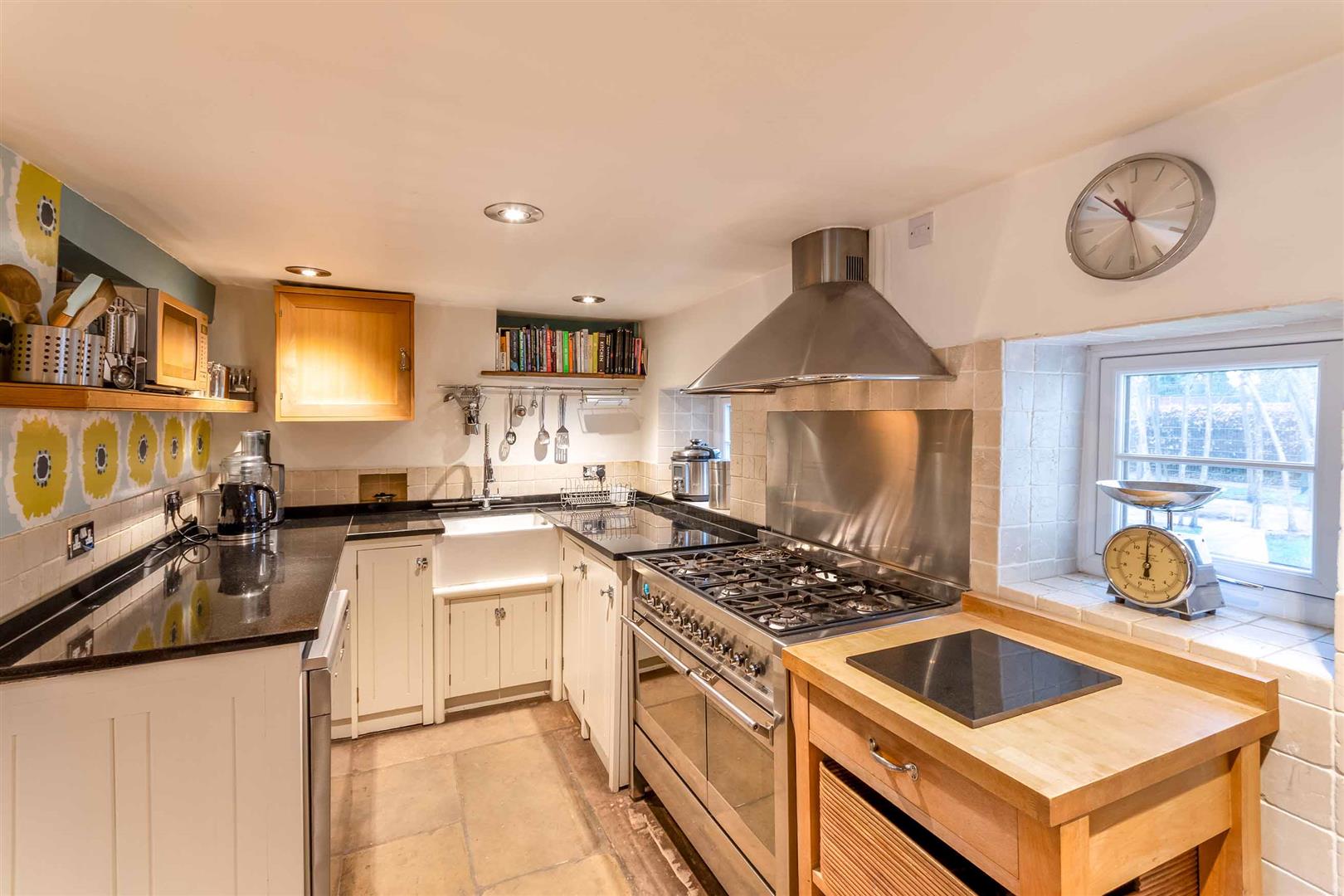 Lilac Farm, Morthen Road, Wickersley, Rotherham, S66 1EU