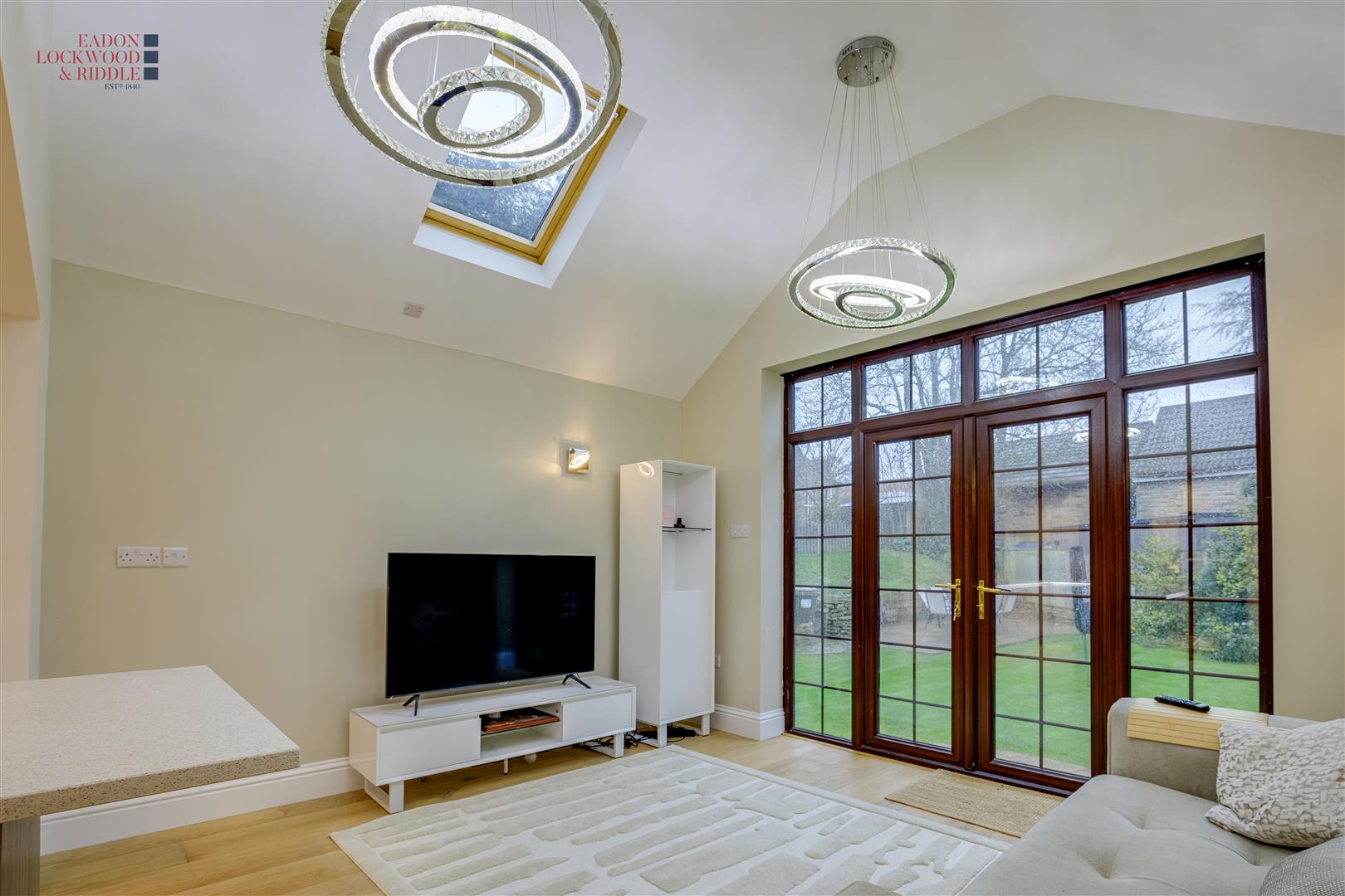 8, Pinchfield Court, Wickersley, Rotherham, S66 1FE