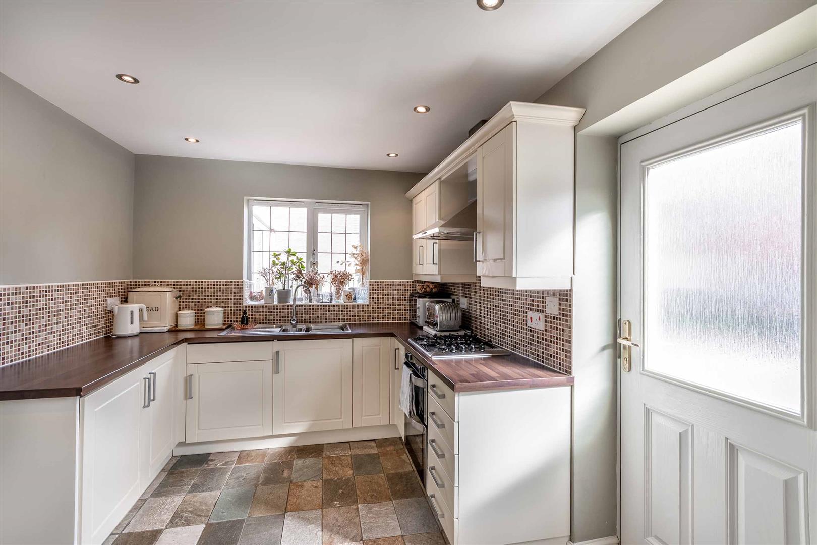 3, Hilldrecks View, Ravenfield, Rotherham, S65 4RQ