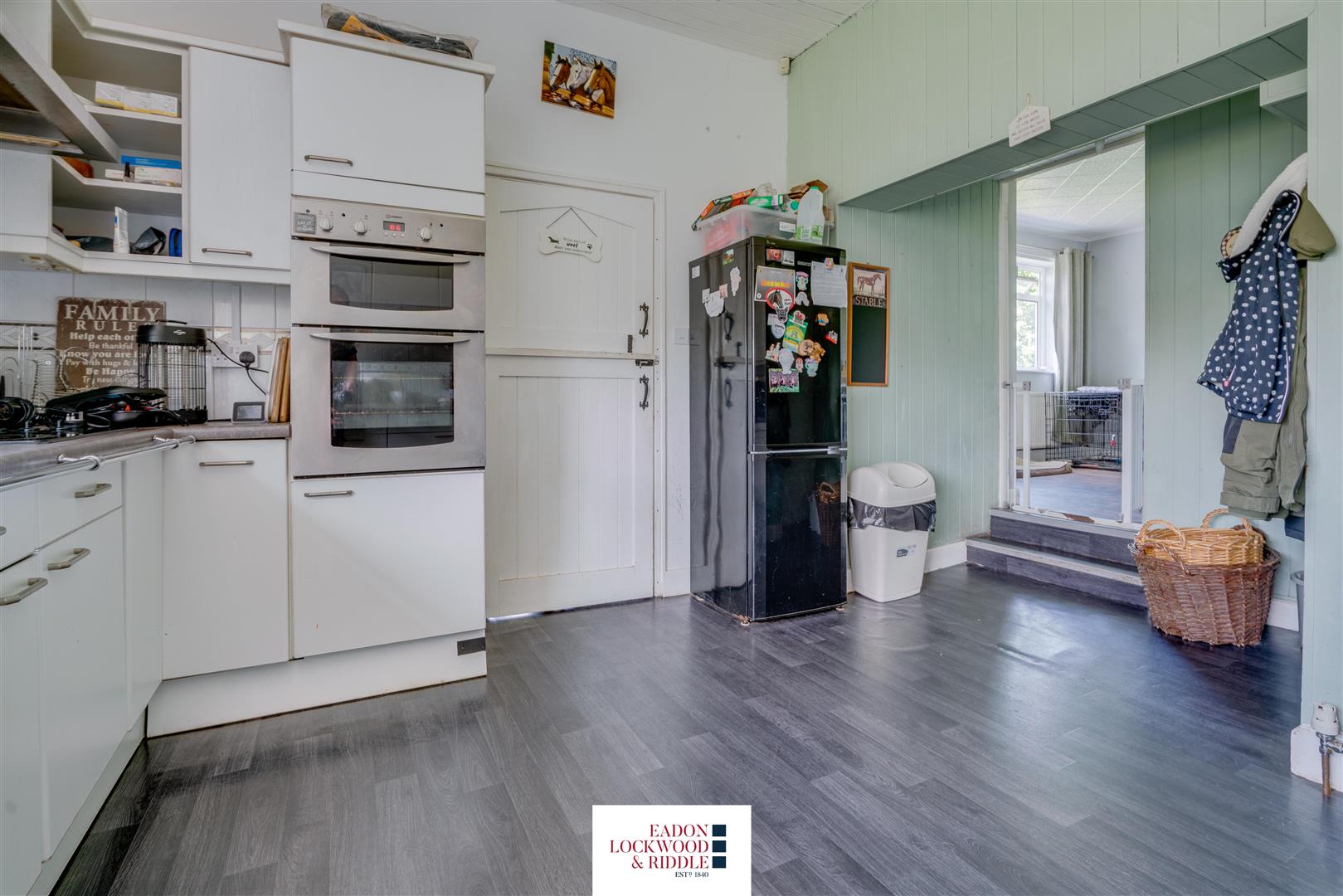 Woodside Bungalow, Second Lane, Wickersley, Rotherham, S66 1EE