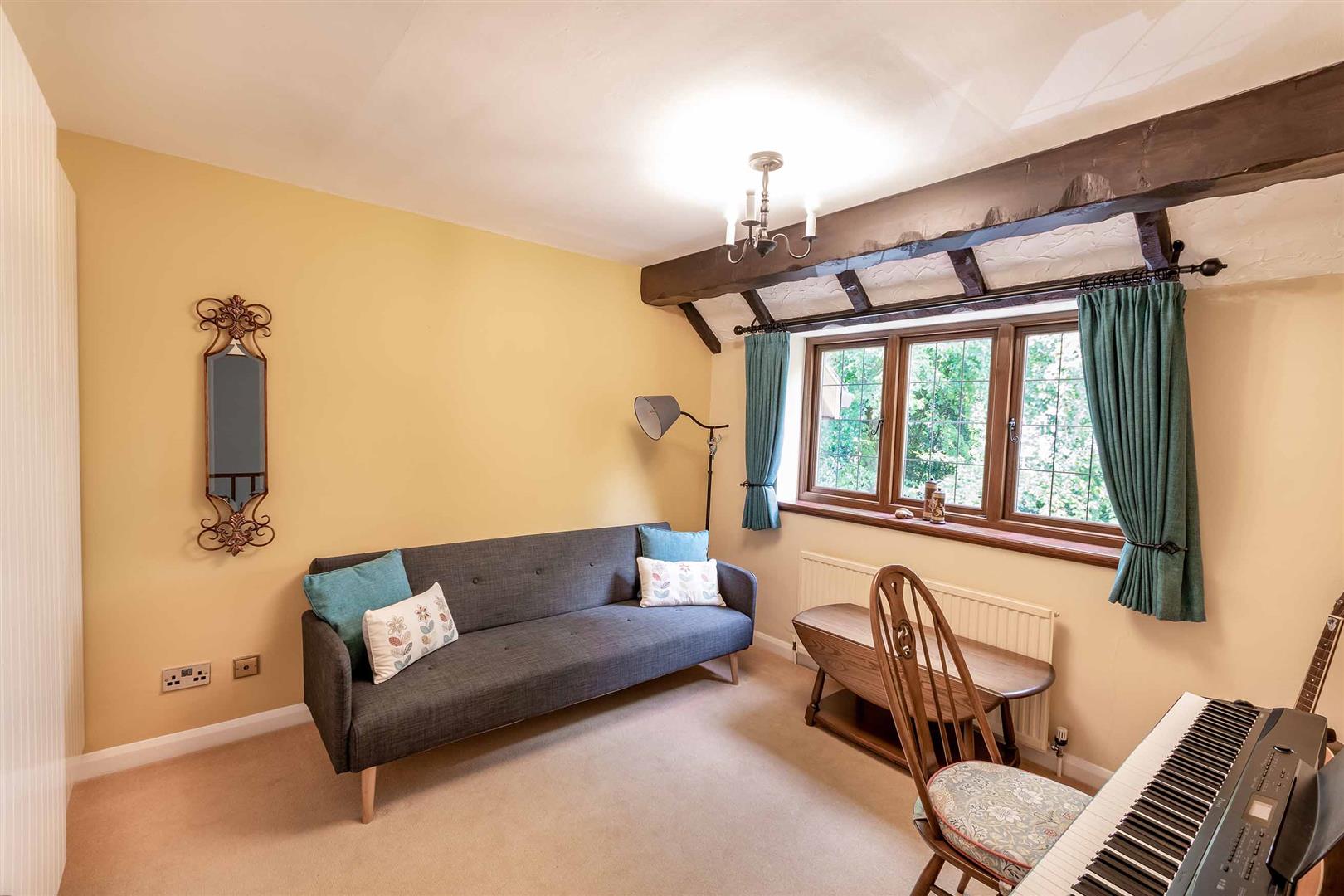 Rosewood Cottage, Moorgate Grove, Rotherham, S60 2TR