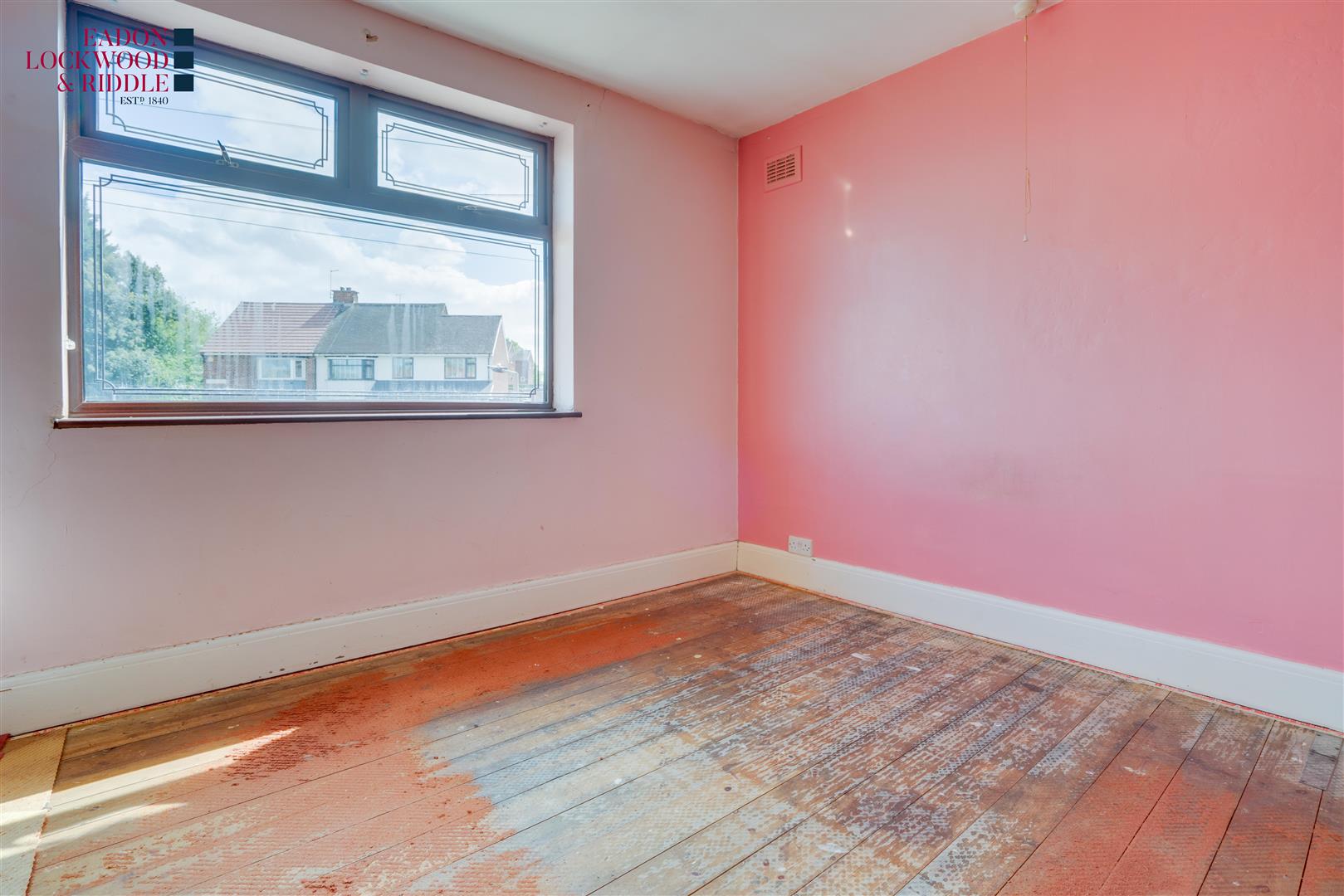 19, Hill Top Lane, Rotherham, S61 2EQ