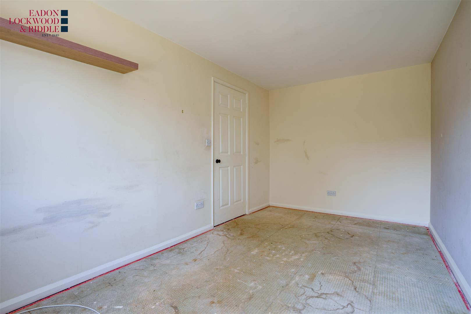 27, Cherry Brook, Eastwood, Rotherham, S65 2DY